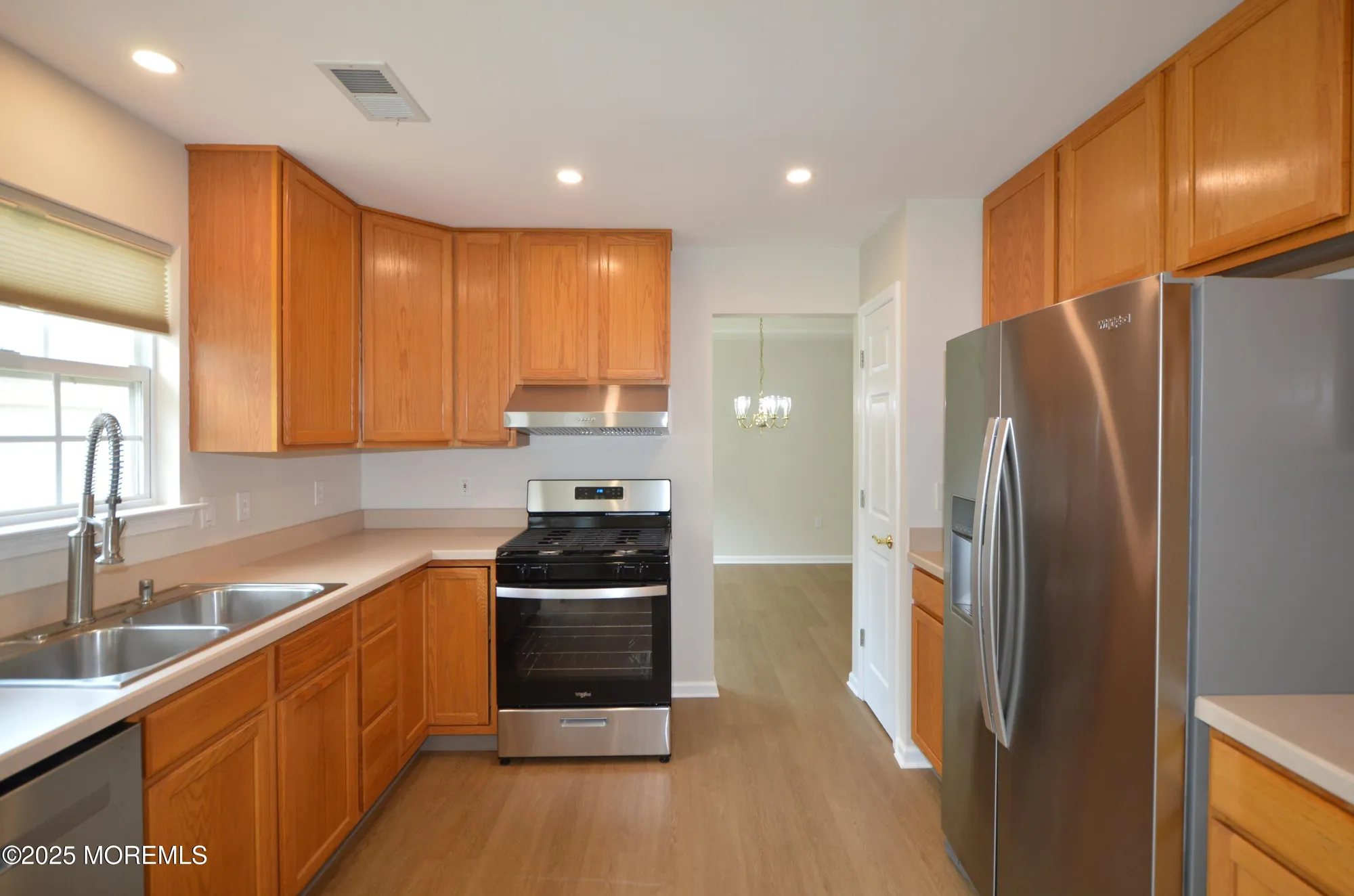 Property Slideshow image 16 of 56 | 2927 rock hill ln, Toms River, NJ, 08755