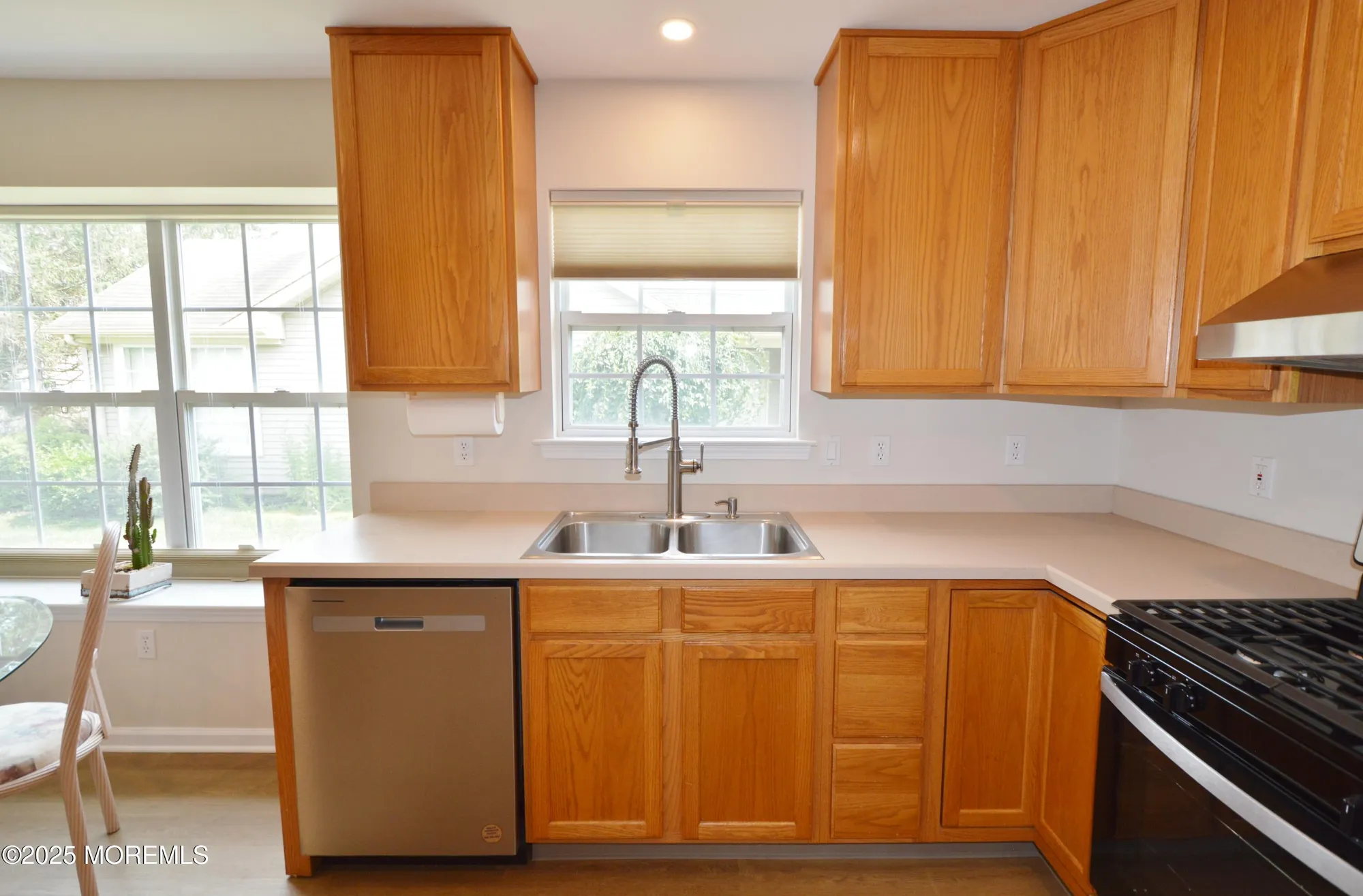 Property Slideshow image 19 of 56 | 2927 rock hill ln, Toms River, NJ, 08755