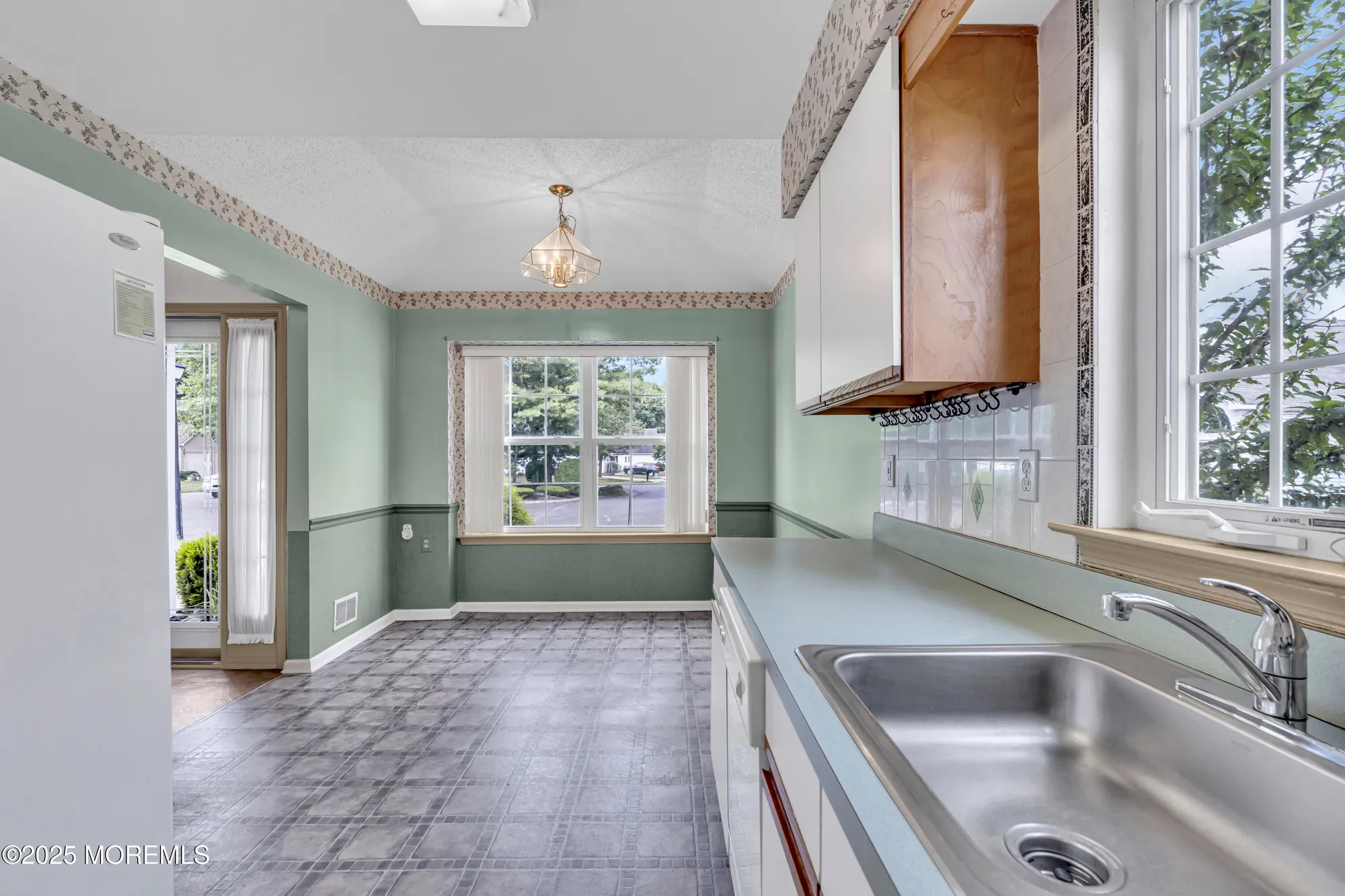 Property Slideshow image 8 of 67 | 18 stewart ct, Jackson, NJ, 08527