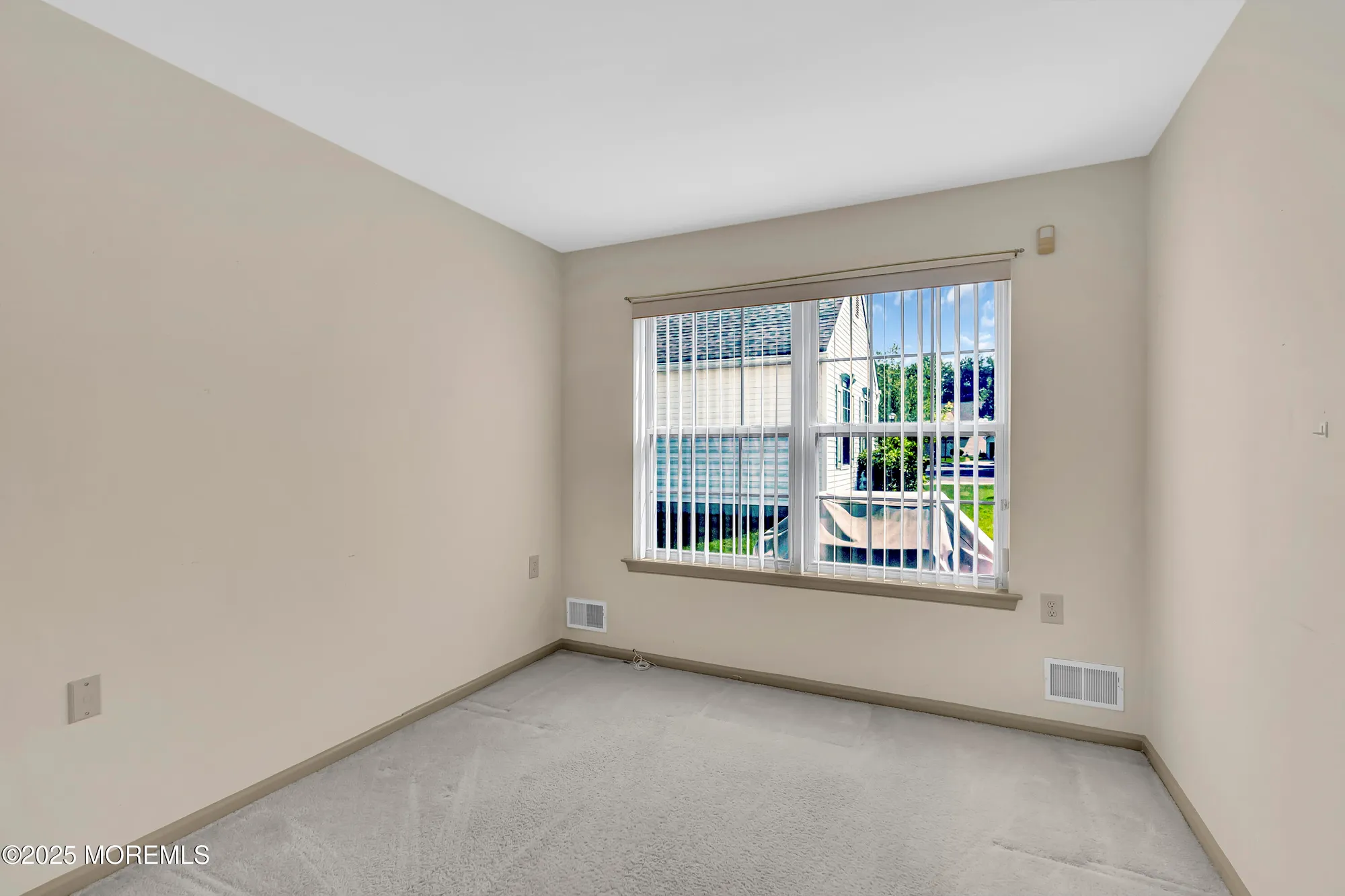 Property Slideshow image 14 of 67 | 18 stewart ct, Jackson, NJ, 08527