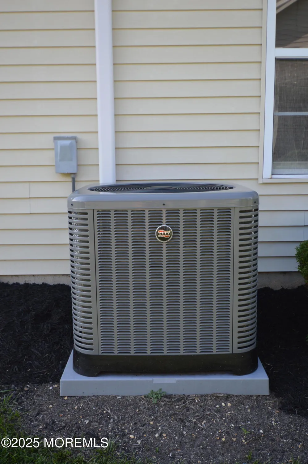 Property Slideshow image 42 of 56 | 2927 rock hill ln, Toms River, NJ, 08755