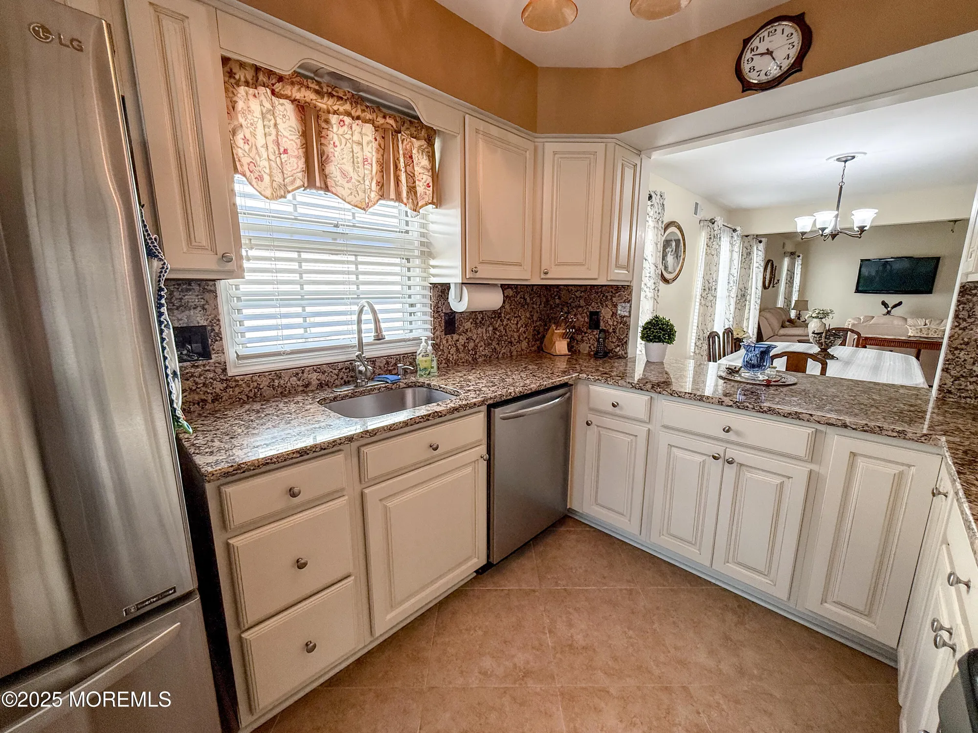 Property Slideshow image 9 of 31 | 1604 lacebark rd, Toms River, NJ, 08755