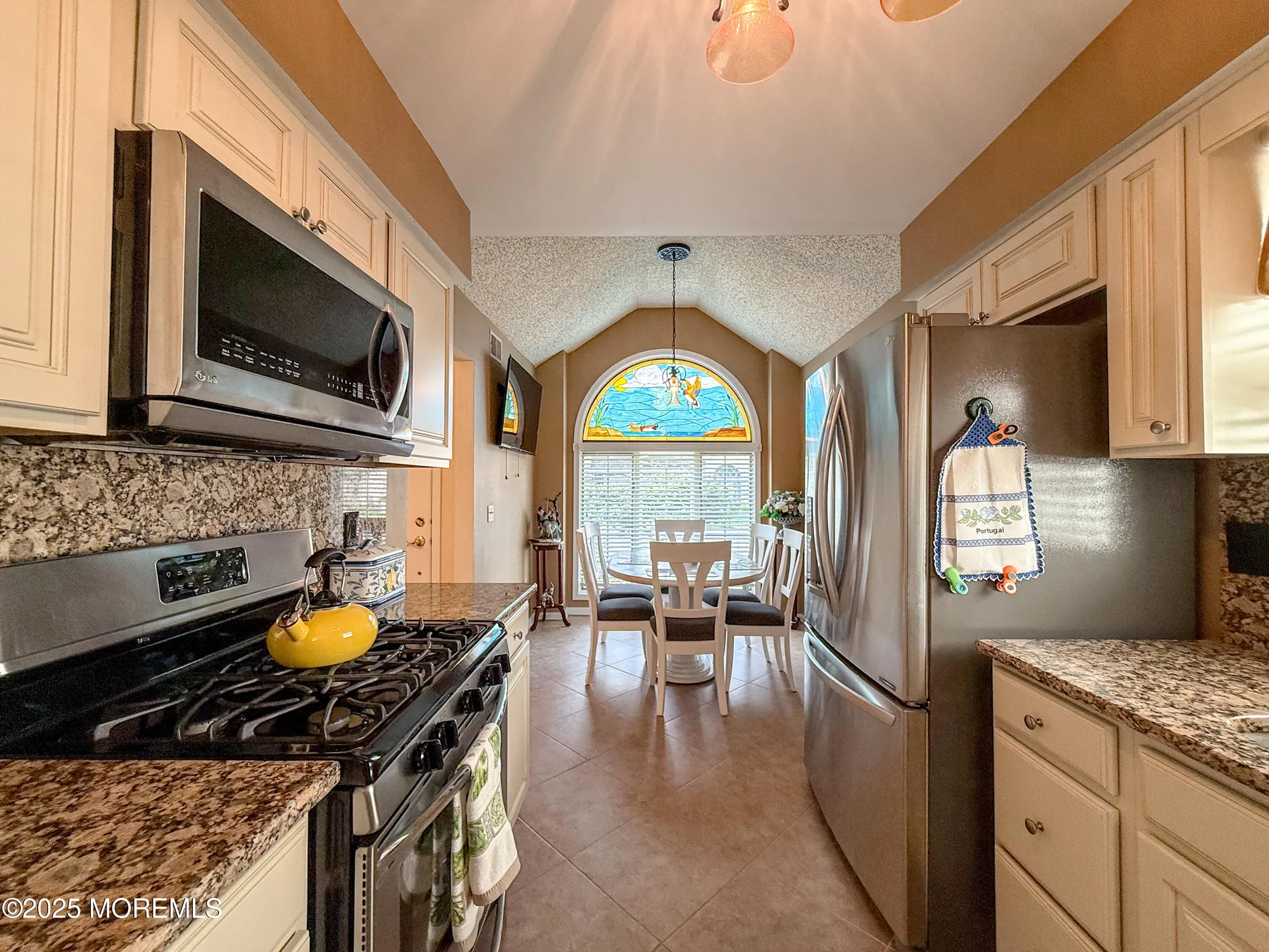 Property Slideshow image 10 of 31 | 1604 lacebark rd, Toms River, NJ, 08755