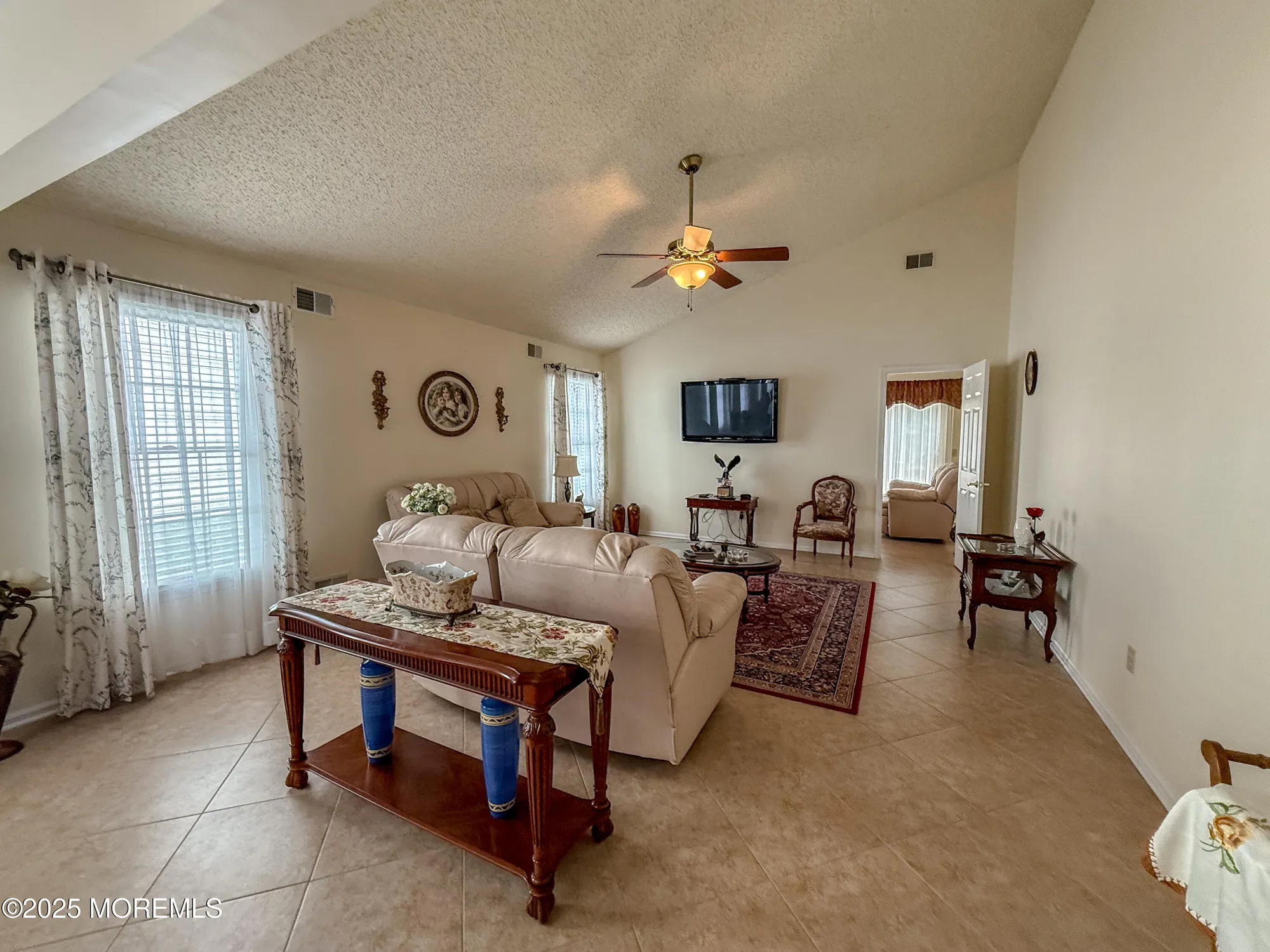 Property Slideshow image 14 of 31 | 1604 lacebark rd, Toms River, NJ, 08755