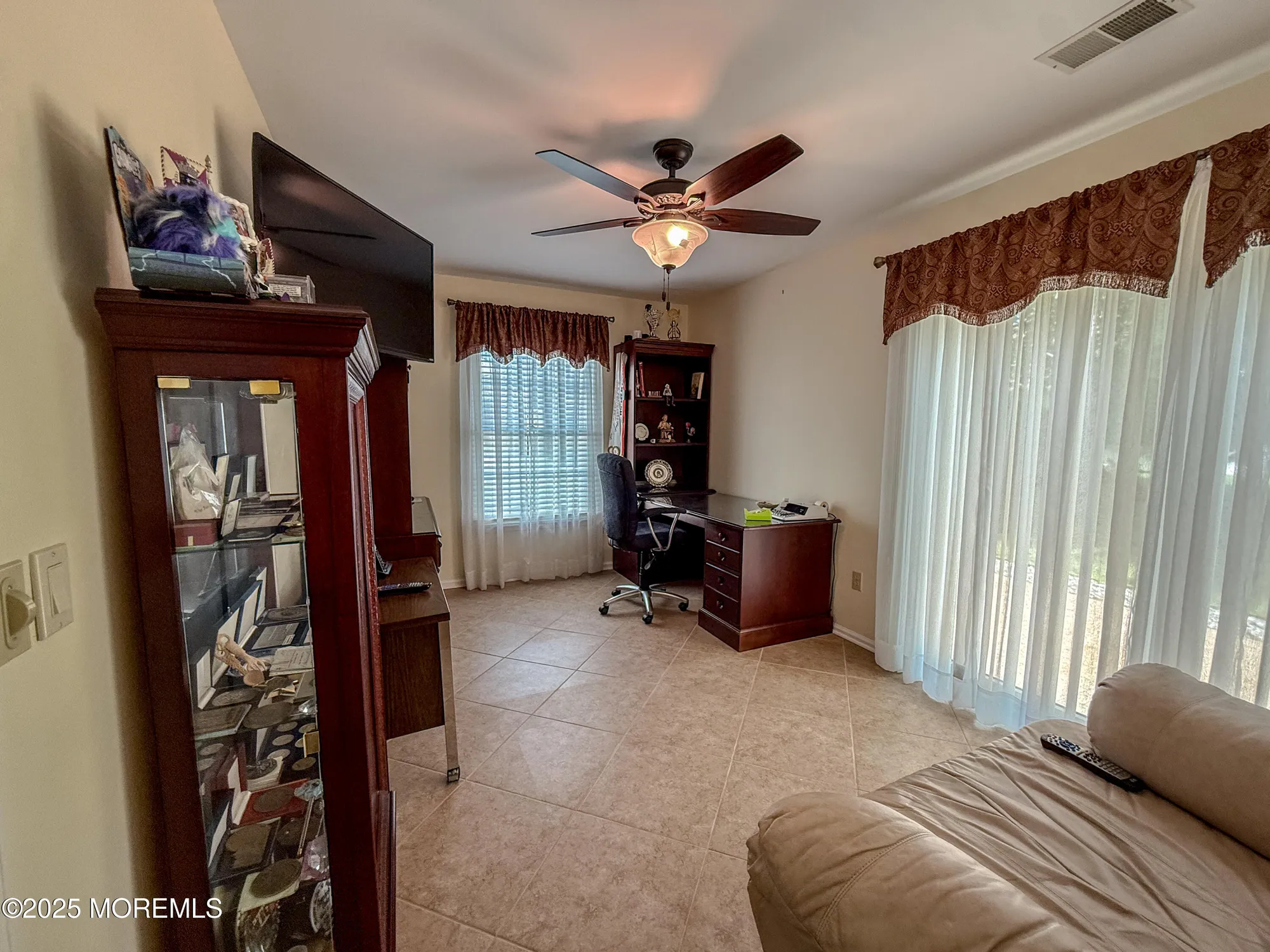 Property Slideshow image 16 of 31 | 1604 lacebark rd, Toms River, NJ, 08755