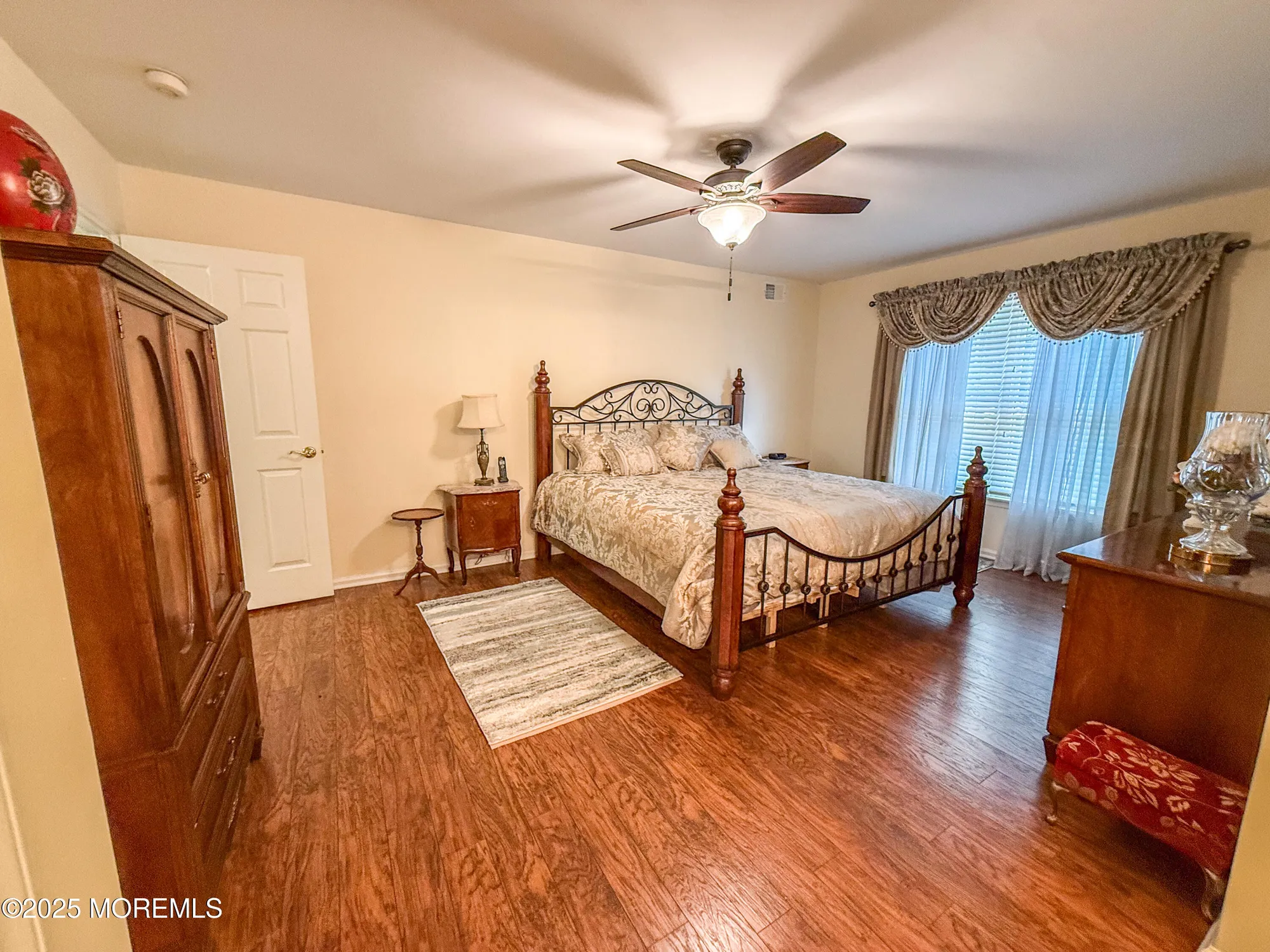 Property Slideshow image 19 of 31 | 1604 lacebark rd, Toms River, NJ, 08755