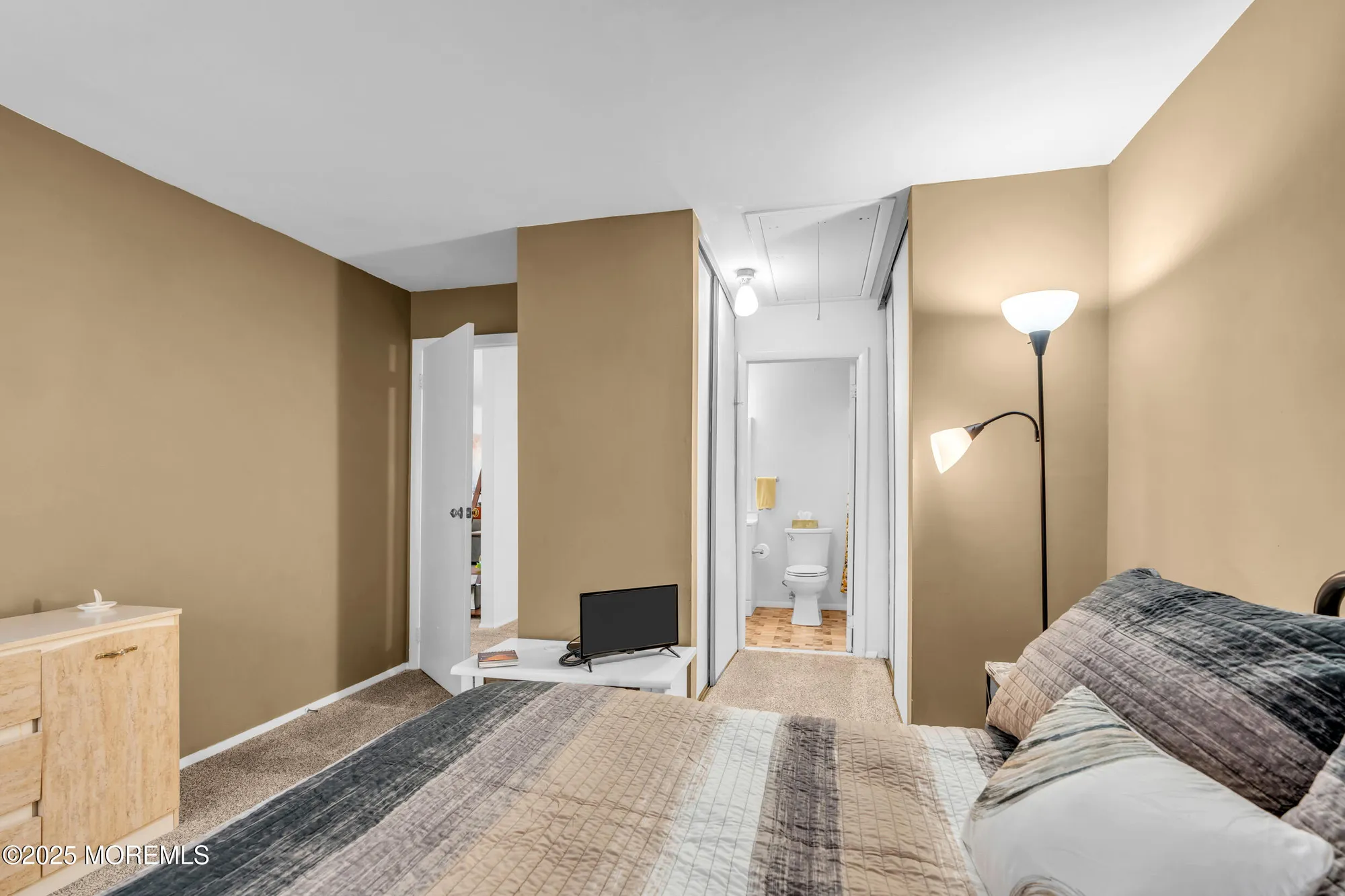 Property Slideshow image 18 of 47 | 453d chesterfield ct, Manchester, NJ, 08759