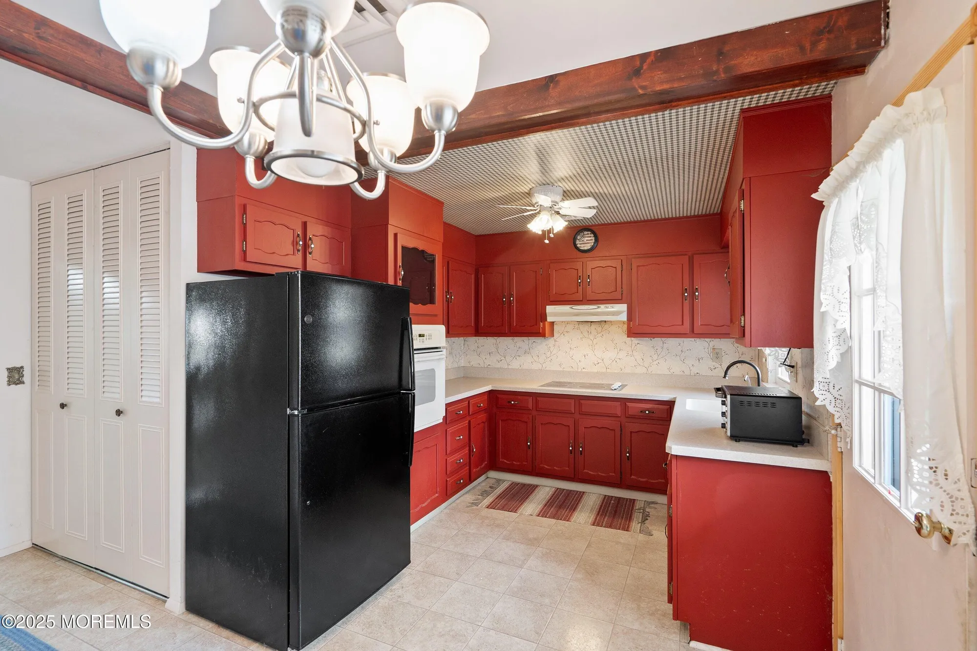 Property Slideshow image 7 of 25 | 954c aberdeen dr c, Lakewood, NJ, 08701