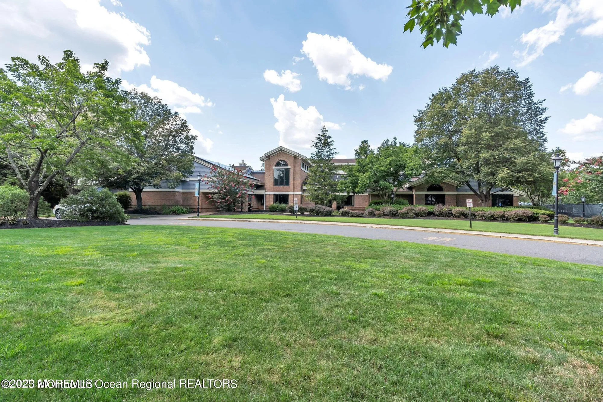 Property Slideshow image 31 of 47 | 453d chesterfield ct, Manchester, NJ, 08759