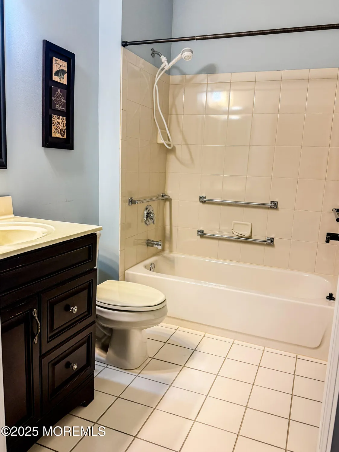 Property Slideshow image 13 of 20 | 18 florian ct, Manchester, NJ, 08759