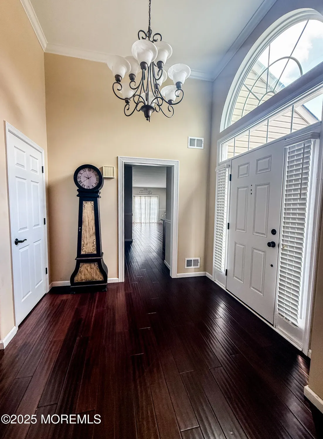 Property Slideshow image 3 of 20 | 18 florian ct, Manchester, NJ, 08759