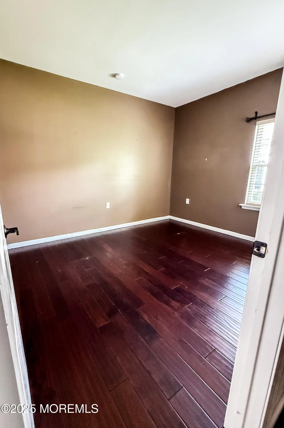 Property Slideshow image 14 of 20 | 18 florian ct, Manchester, NJ, 08759