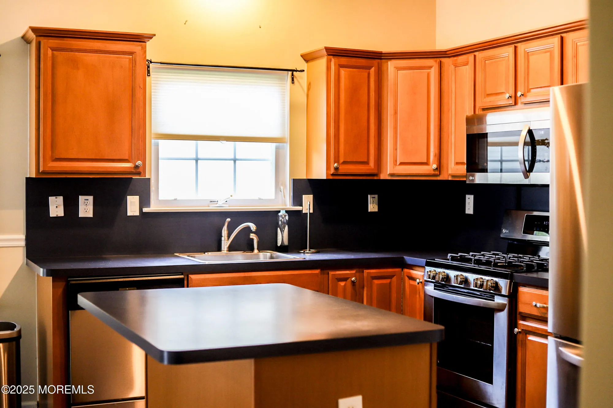 Property Slideshow image 9 of 20 | 18 florian ct, Manchester, NJ, 08759