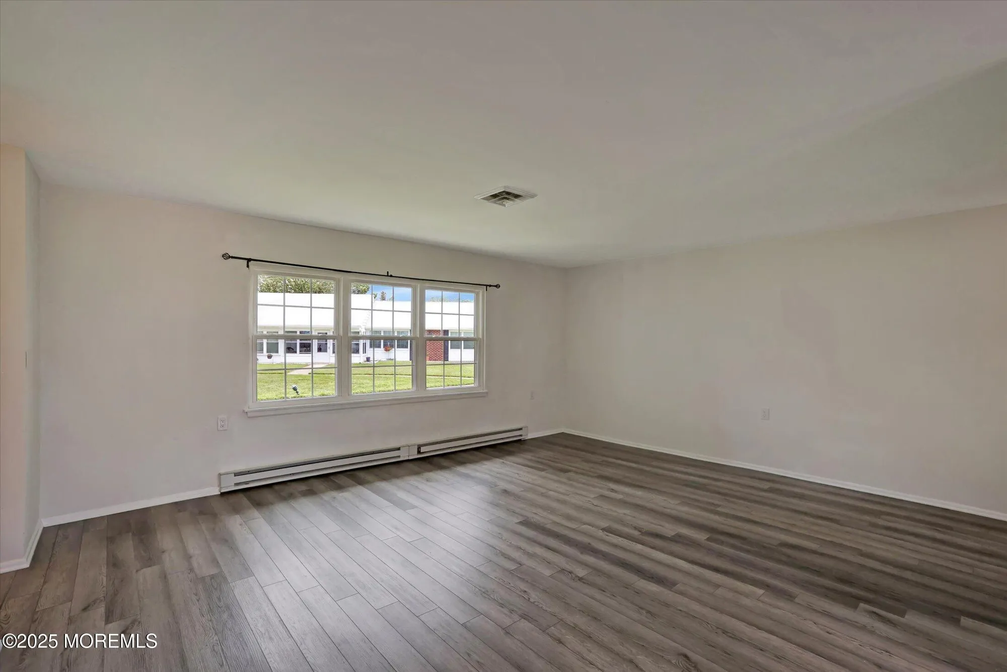 Property Slideshow image 12 of 35 | 1209a shetland dr, Lakewood, NJ, 08701