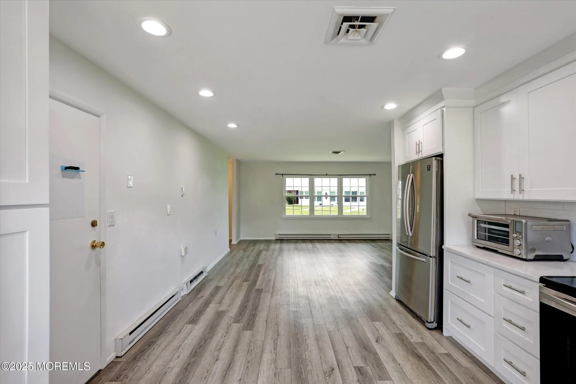 Property Slideshow image 6 of 35 | 1209a shetland dr, Lakewood, NJ, 08701