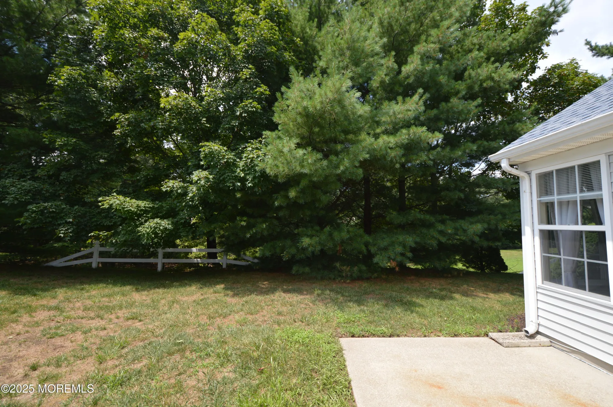 Property Slideshow image 35 of 45 | 2386 torrington dr, Toms River, NJ, 08755