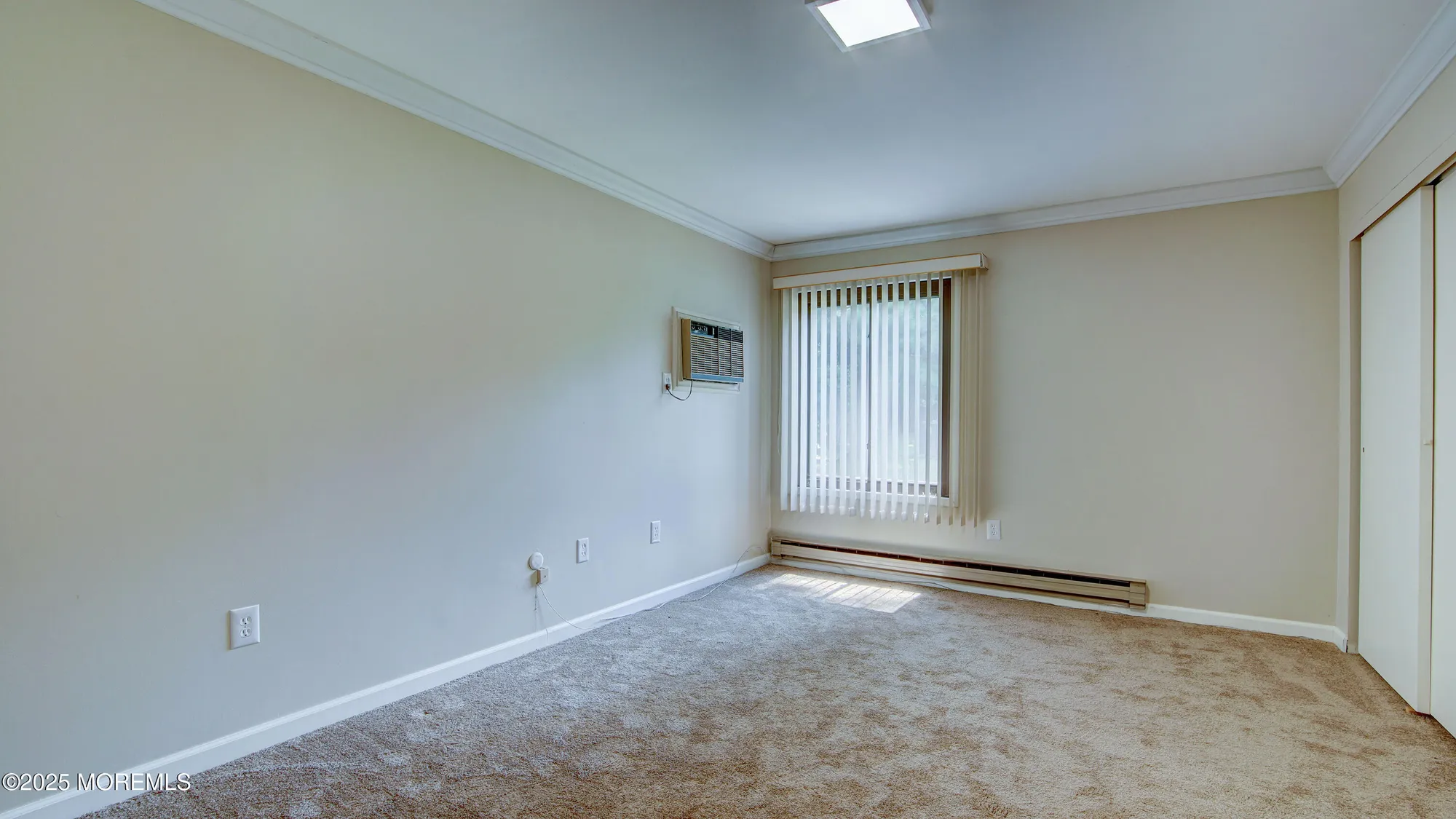 Property Slideshow image 18 of 26 | 30 meadow green cir unit e, Manalapan, NJ, 07726