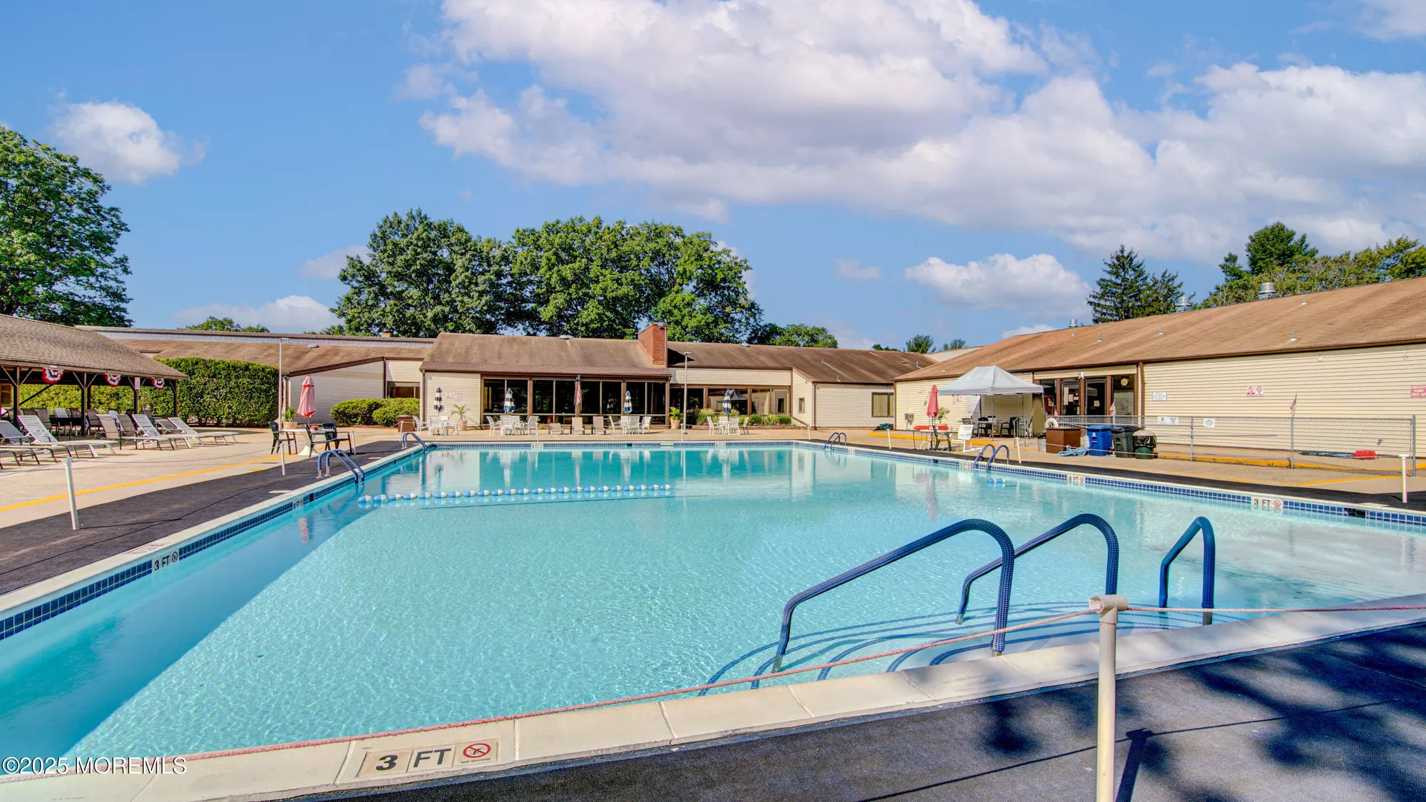 Property Slideshow image 22 of 26 | 30 meadow green cir unit e, Manalapan, NJ, 07726