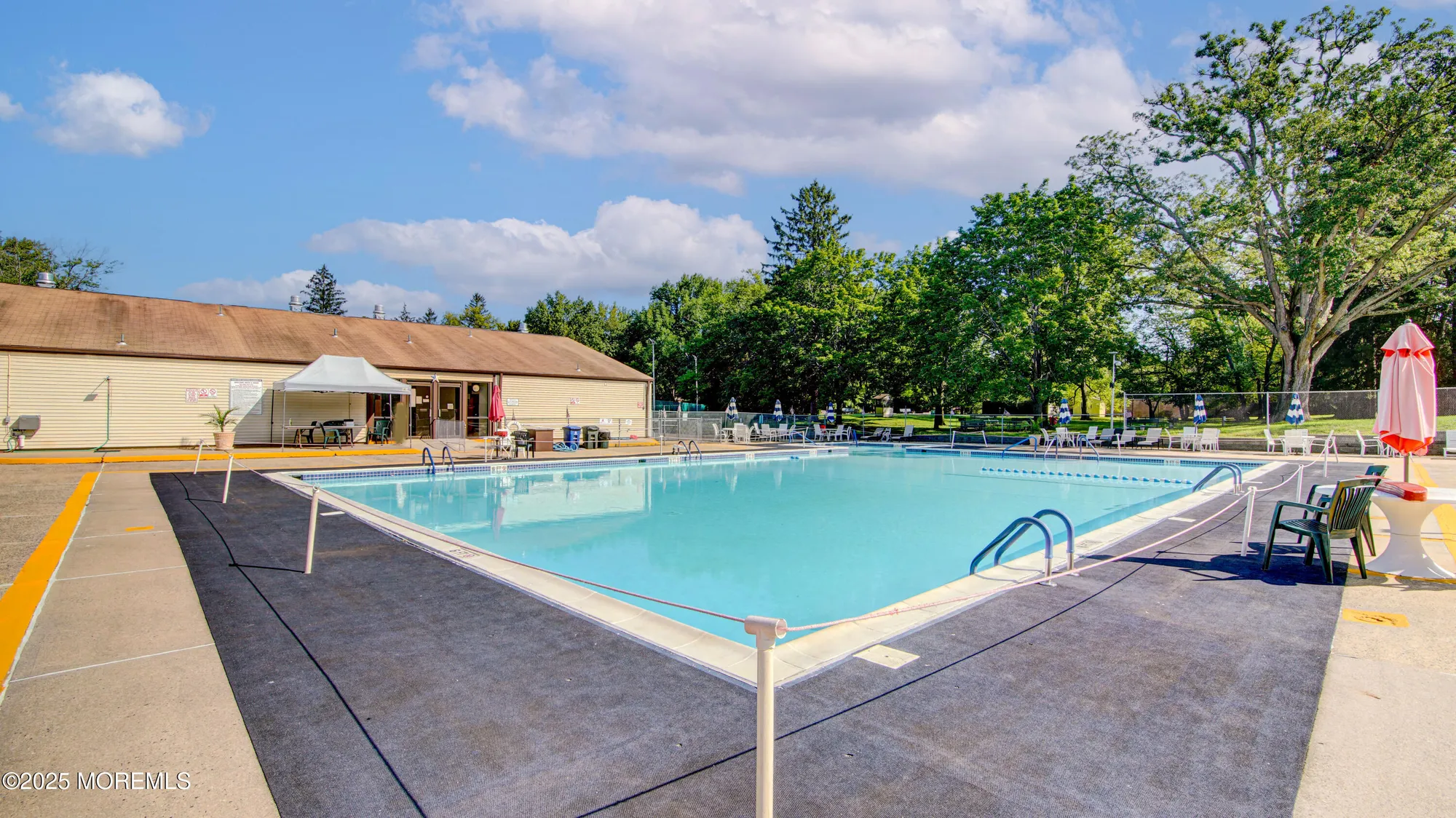 Property Slideshow image 25 of 26 | 30 meadow green cir unit e, Manalapan, NJ, 07726