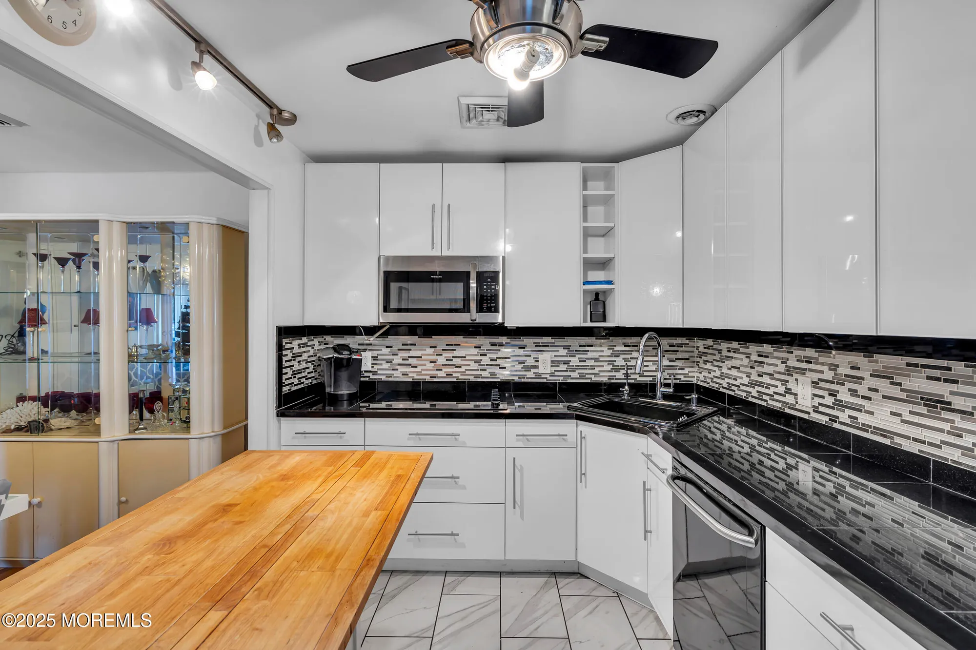 Property Slideshow image 8 of 35 | 12a robin st a, Manchester, NJ, 08759