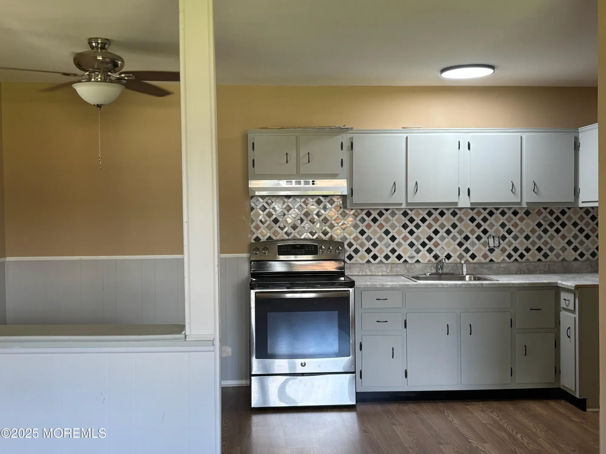 Property Slideshow image 9 of 21 | 53 st john pl b, Whiting, NJ, 08759