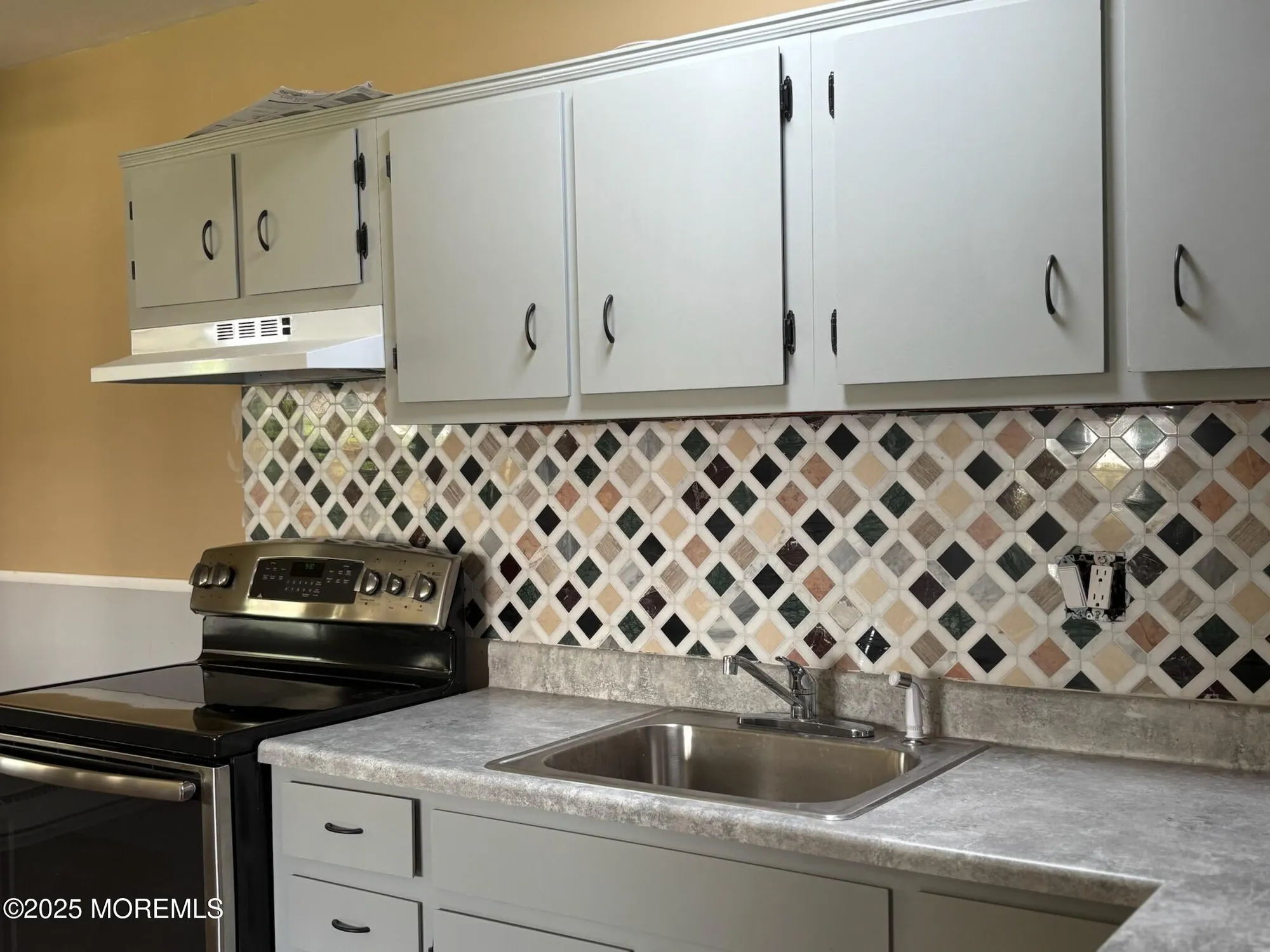 Property Slideshow image 10 of 21 | 53 st john pl b, Whiting, NJ, 08759