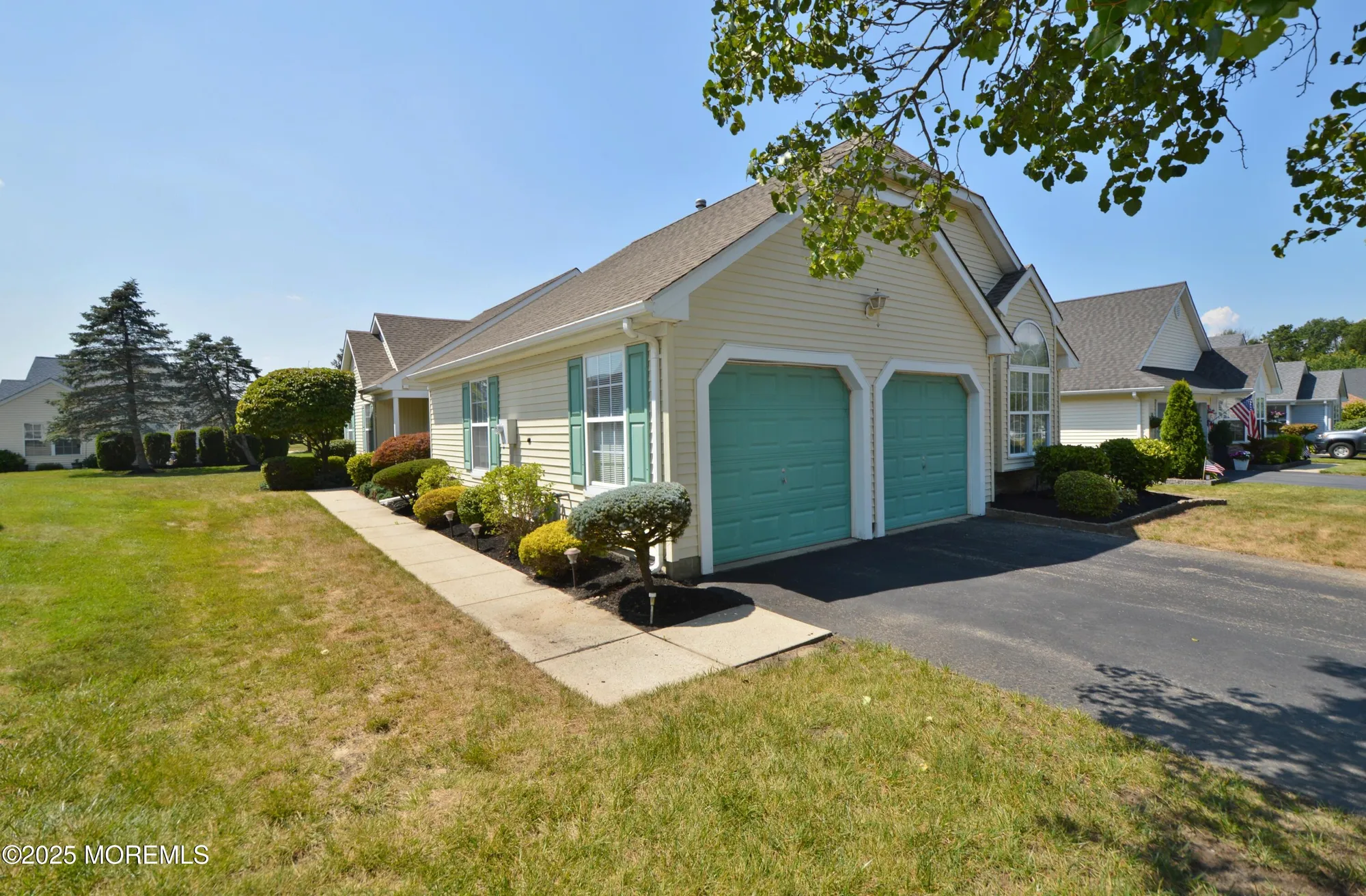 Property Slideshow image 45 of 59 | 3168 wood spring ln, Toms River, NJ, 08755