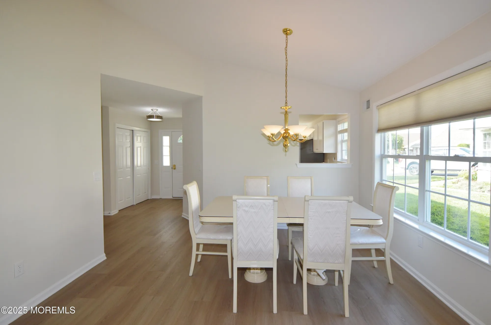 Property Slideshow image 18 of 52 | 3229 flagstone ct, Toms River, NJ, 08755