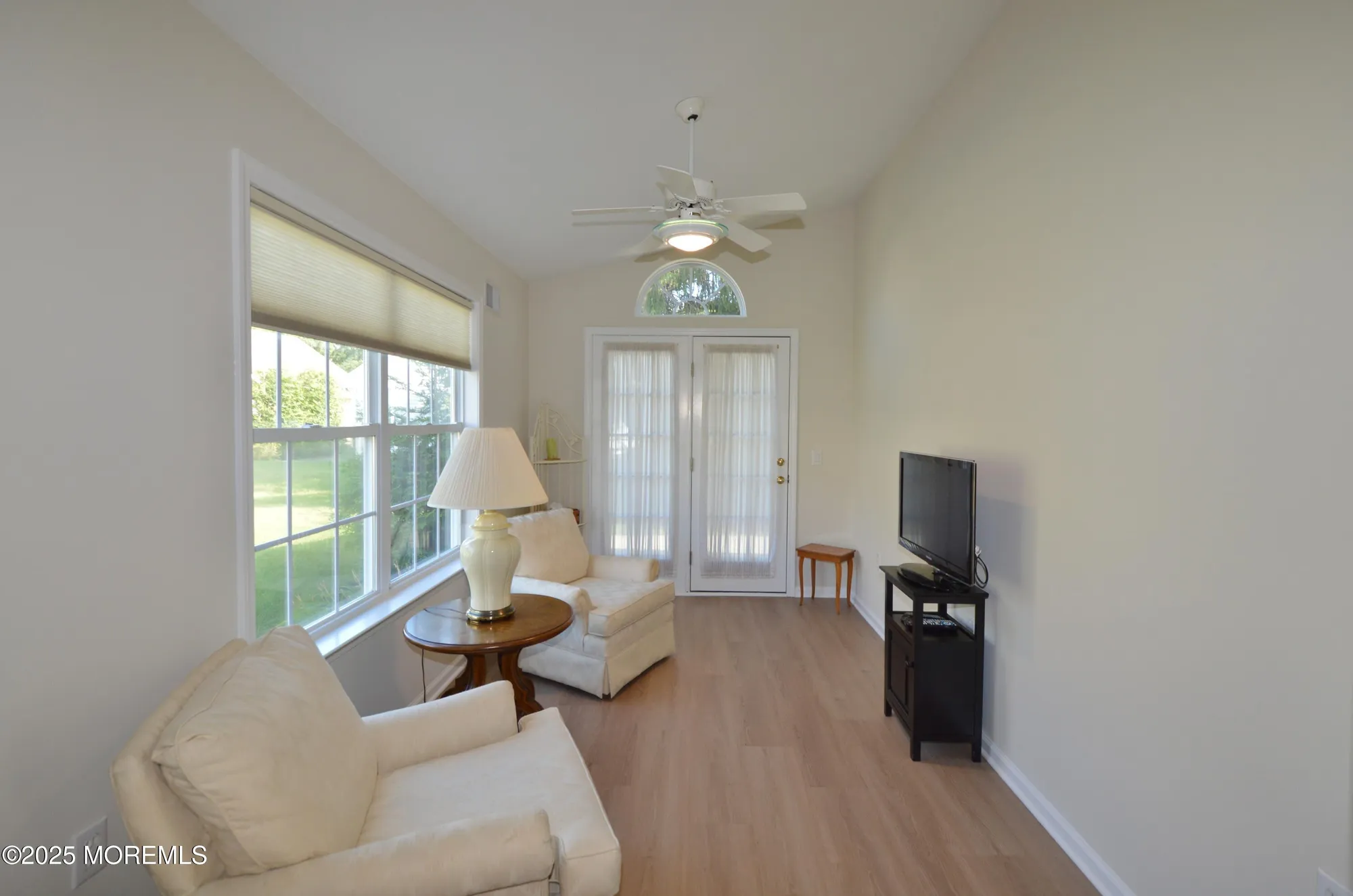 Property Slideshow image 23 of 52 | 3229 flagstone ct, Toms River, NJ, 08755