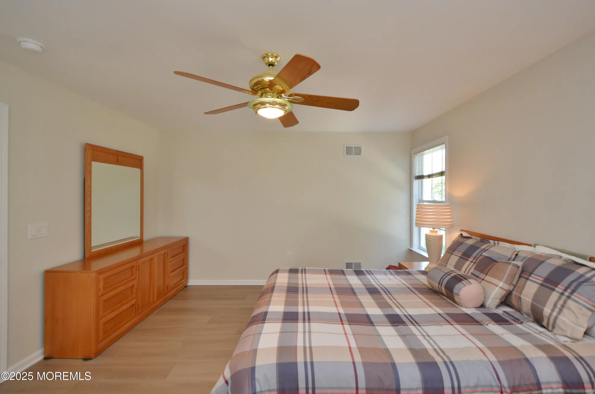 Property Slideshow image 31 of 52 | 3229 flagstone ct, Toms River, NJ, 08755