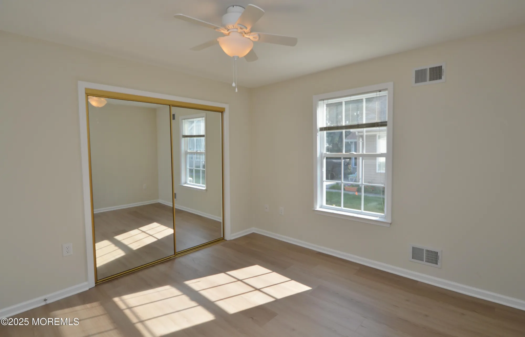 Property Slideshow image 35 of 52 | 3229 flagstone ct, Toms River, NJ, 08755