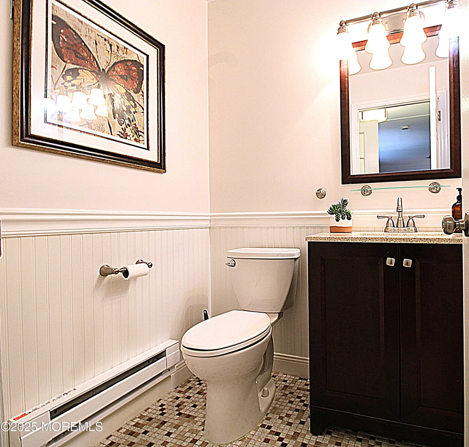 Property Slideshow image 6 of 25 | 61 cambridge cir b, Manchester, NJ, 08759