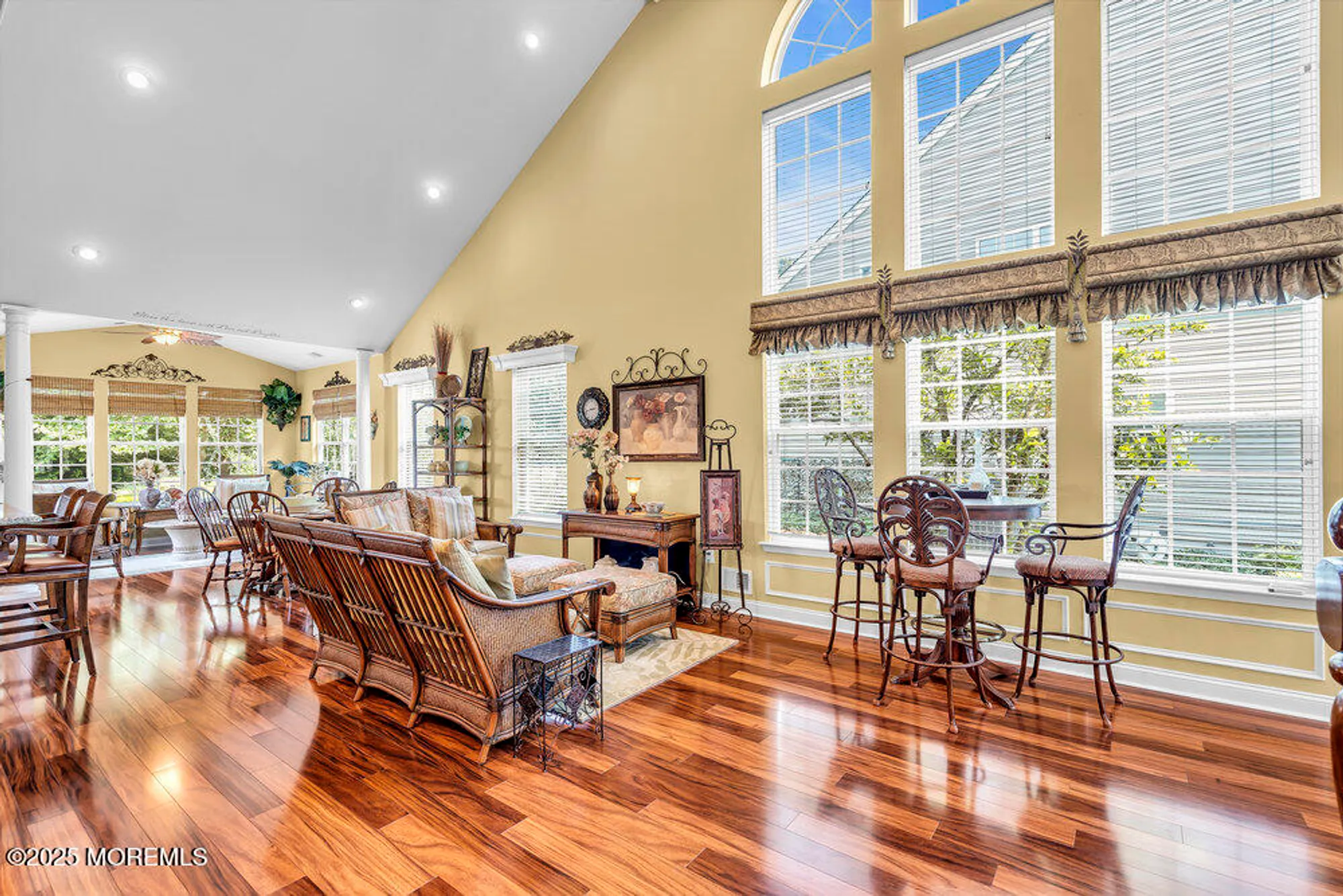 Property Slideshow image 10 of 97 | 10 balmoral dr, Jackson, NJ, 08527
