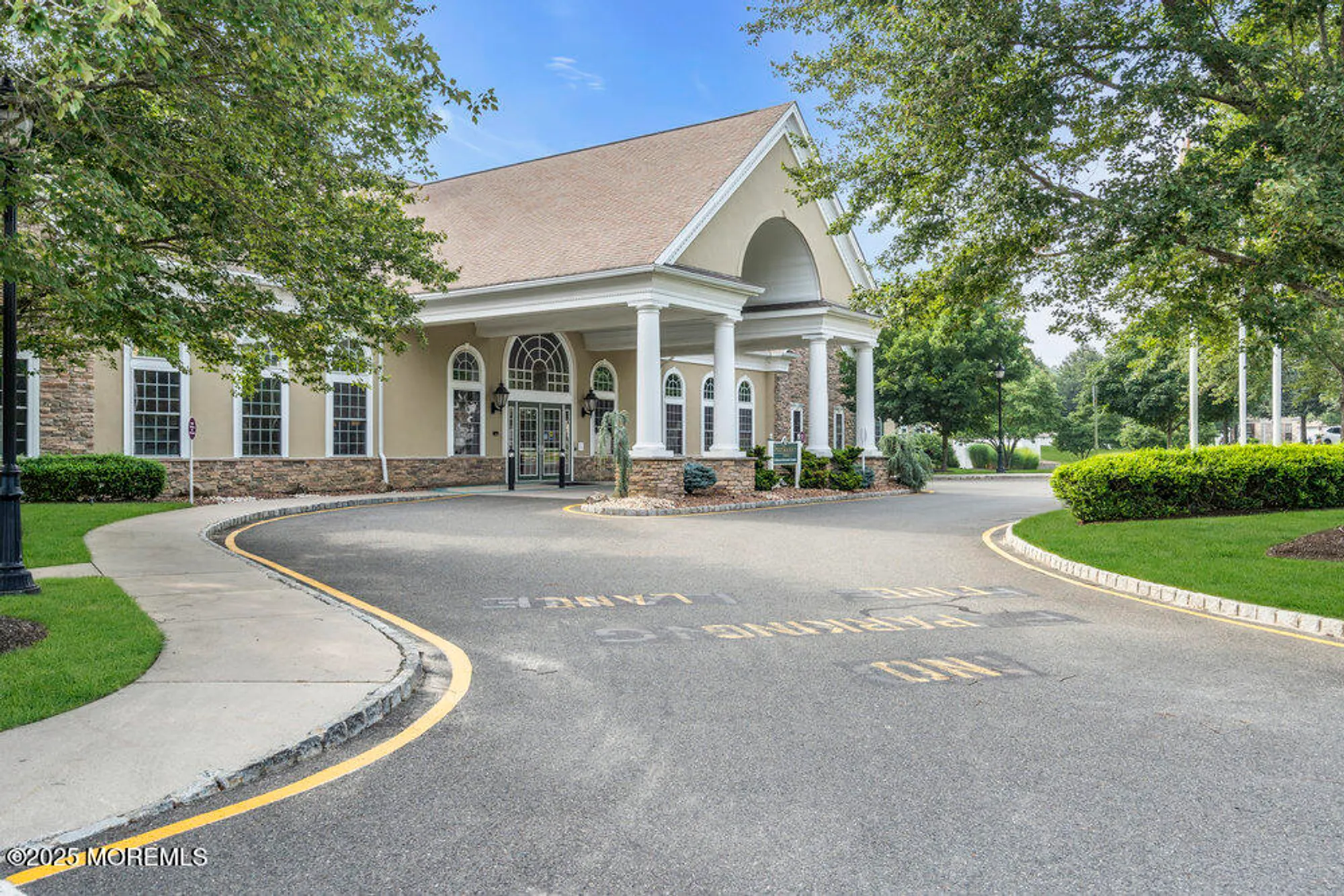 Property Slideshow image 67 of 97 | 10 balmoral dr, Jackson, NJ, 08527