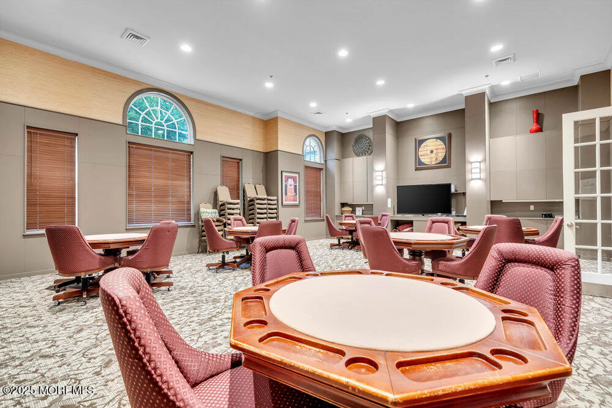 Property Slideshow image 83 of 97 | 10 balmoral dr, Jackson, NJ, 08527