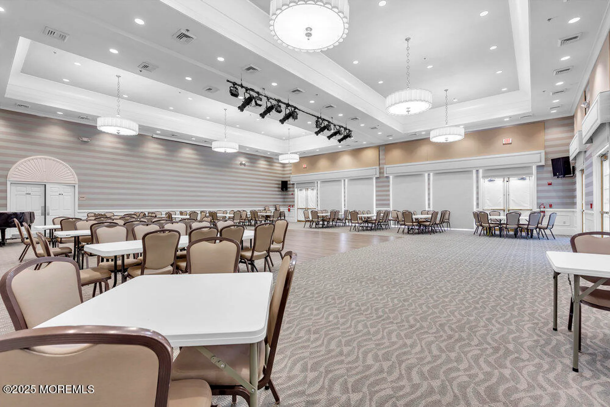 Property Slideshow image 86 of 97 | 10 balmoral dr, Jackson, NJ, 08527