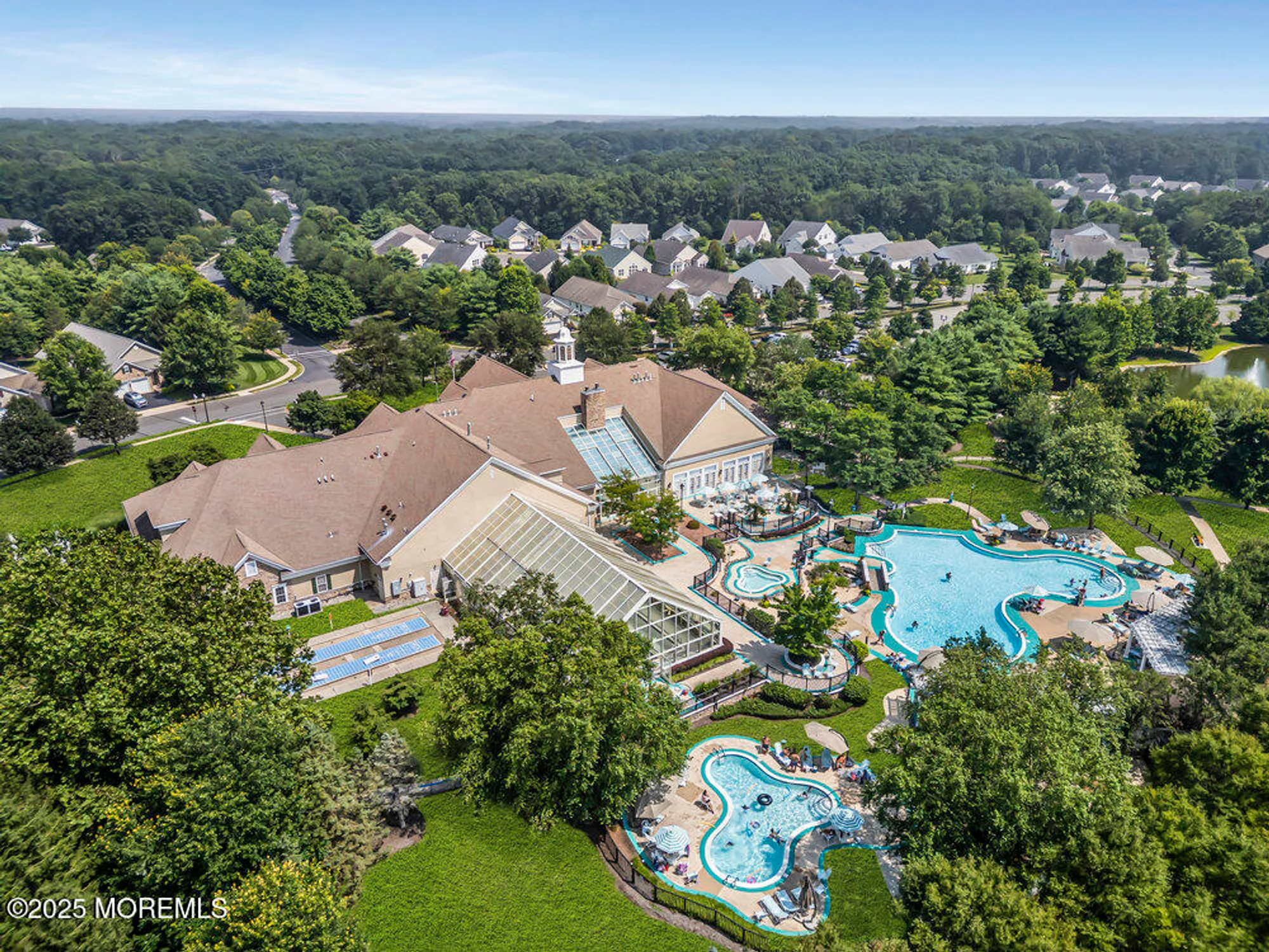 Property Slideshow image 92 of 97 | 10 balmoral dr, Jackson, NJ, 08527