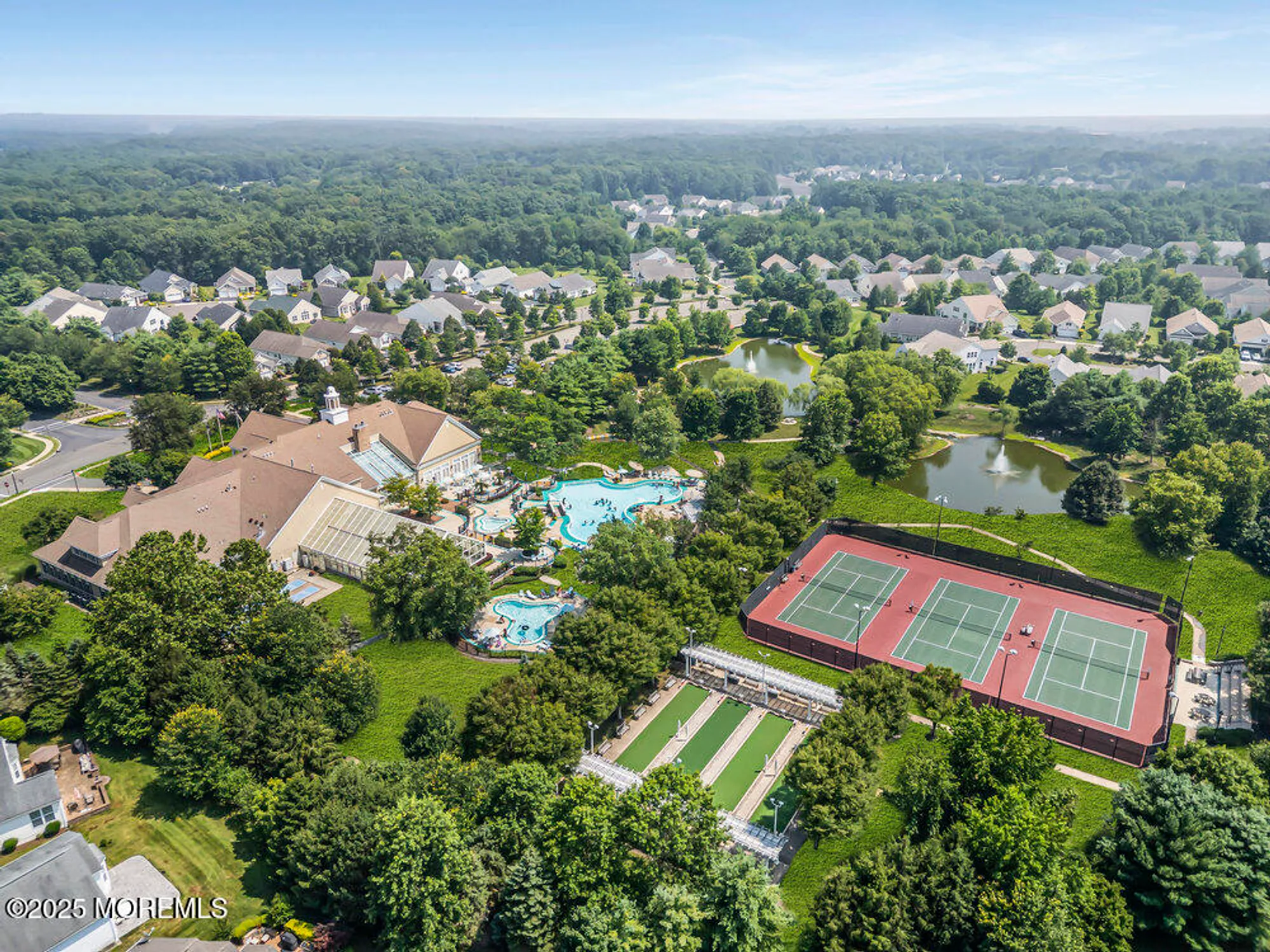 Property Slideshow image 90 of 97 | 10 balmoral dr, Jackson, NJ, 08527