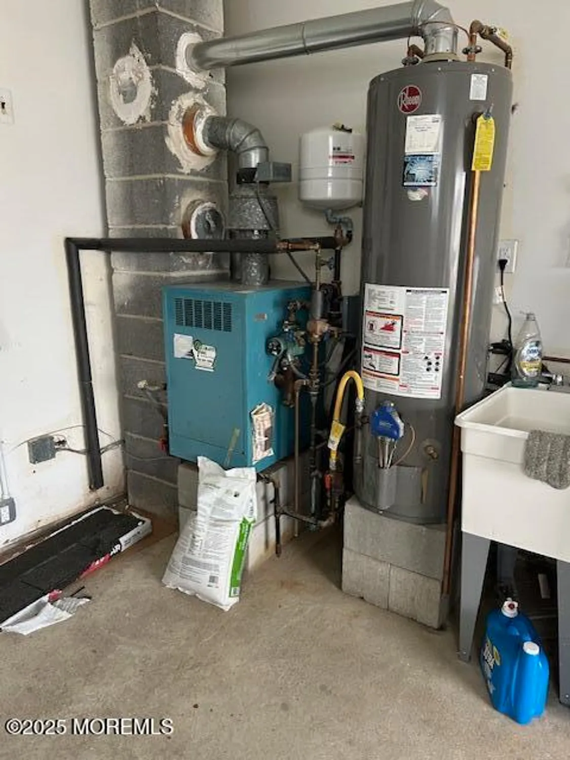 Property Slideshow image 22 of 25 | 26 port royal dr, Toms River, NJ, 08757