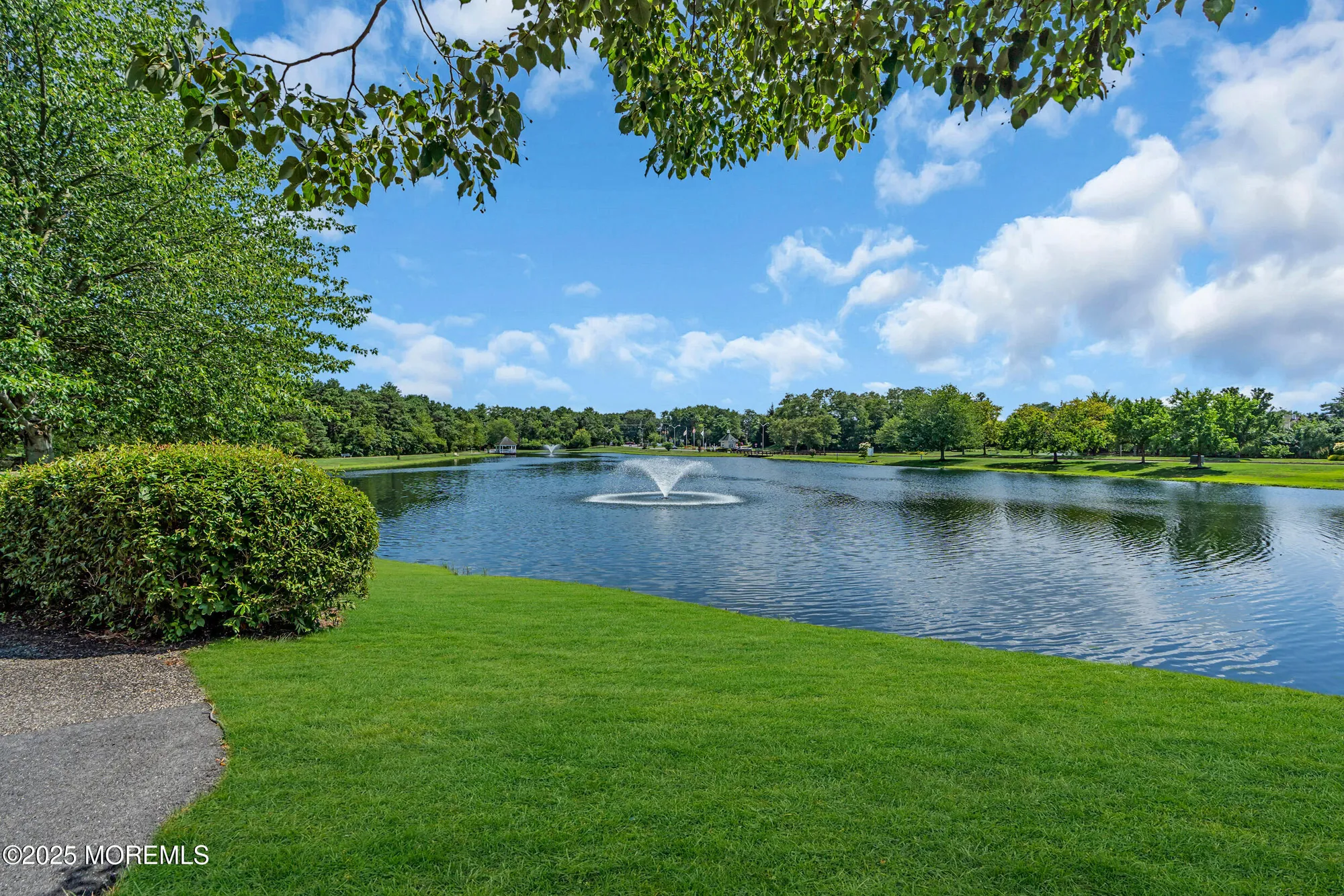 Property Slideshow image 32 of 35 | 2601 lancaster ln, Toms River, NJ, 08755