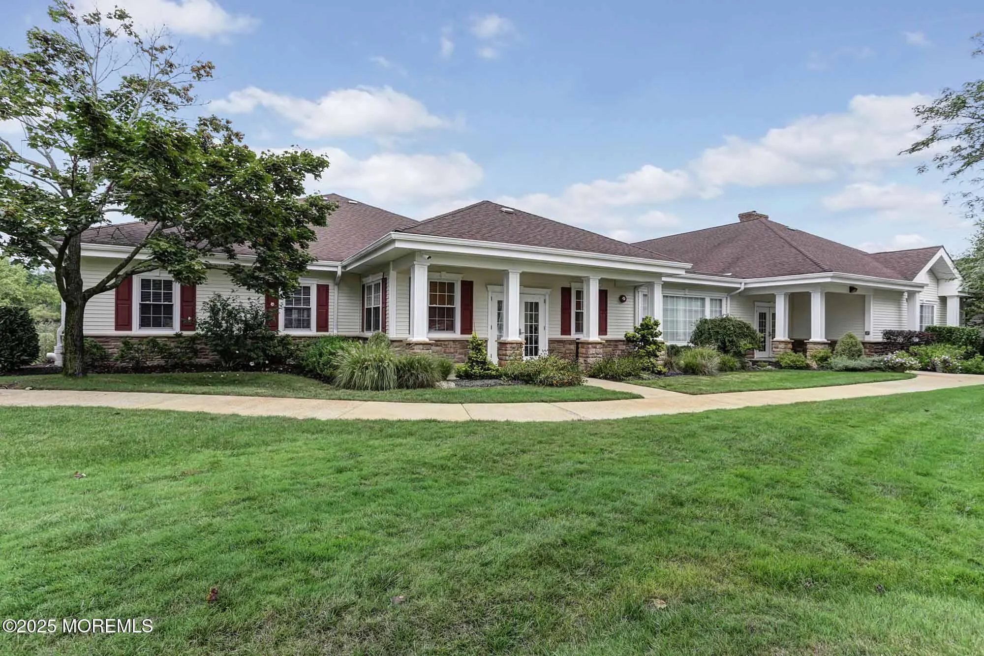 Property Slideshow image 12 of 15 | 10 kirkby ln, Manchester, NJ, 08759