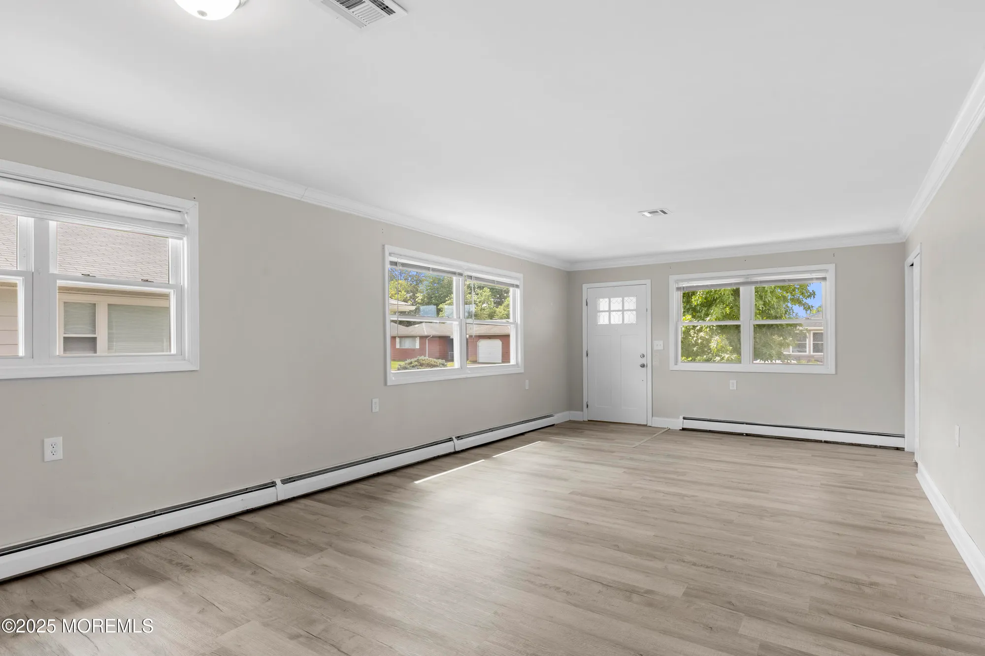 Property Slideshow image 3 of 22 | 513 jamaica blvd, Toms River, NJ, 08757