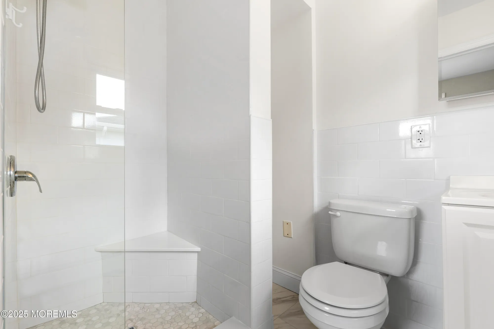 Property Slideshow image 14 of 22 | 513 jamaica blvd, Toms River, NJ, 08757