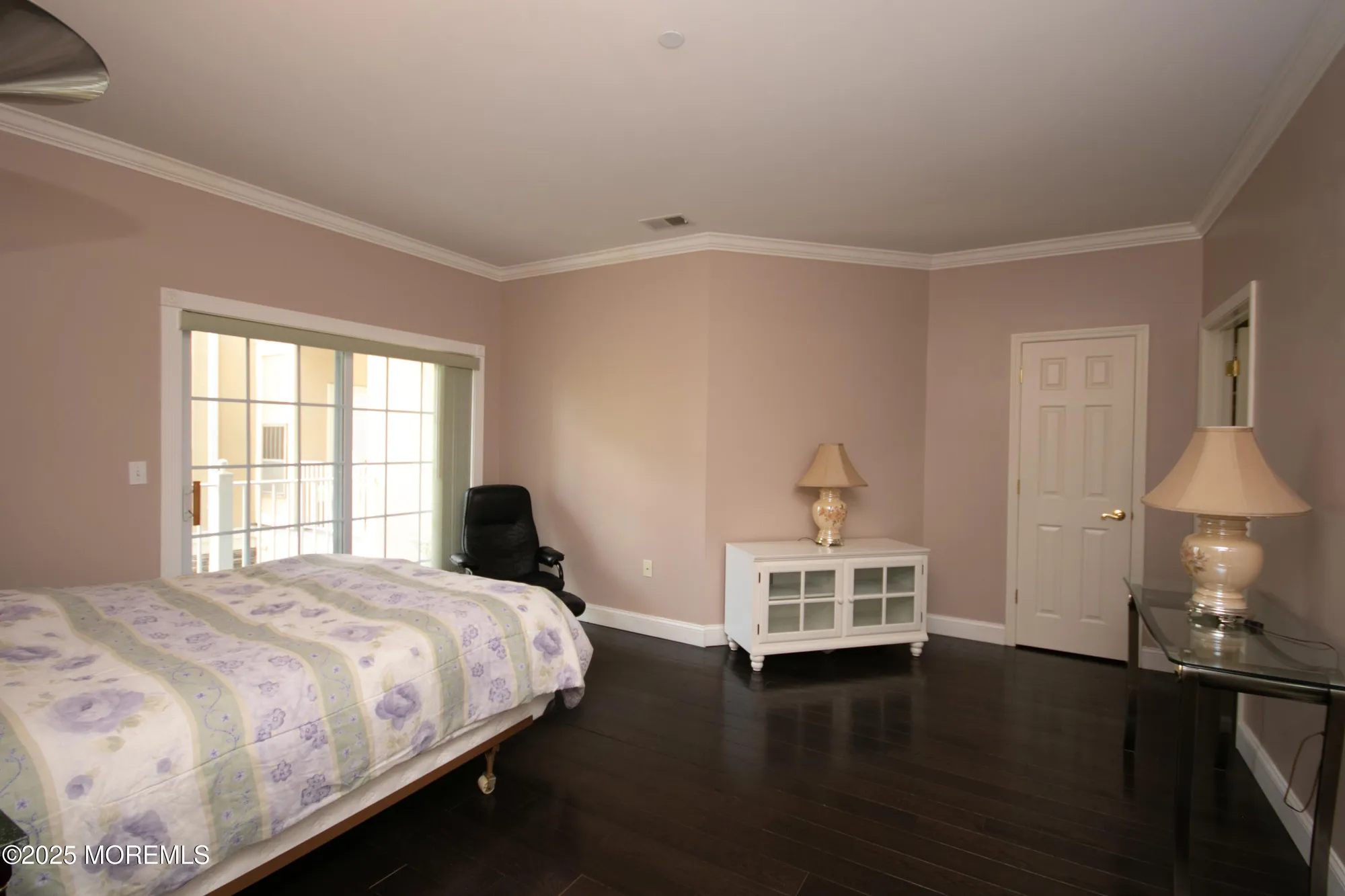 Property Slideshow image 11 of 33 | 540 cranbury rd 219, East Brunswick, NJ, 08816