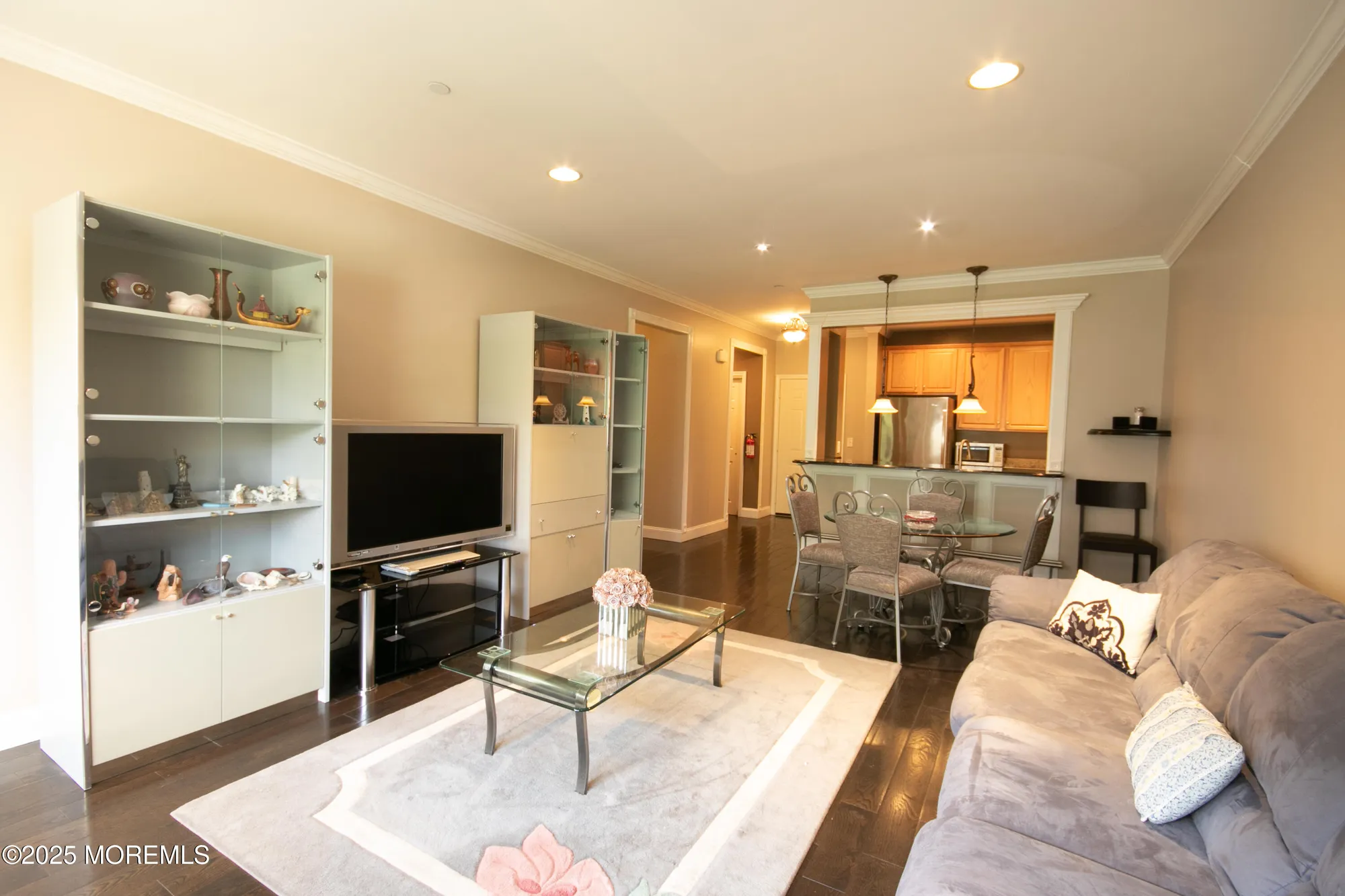 Property Slideshow image 8 of 33 | 540 cranbury rd 219, East Brunswick, NJ, 08816