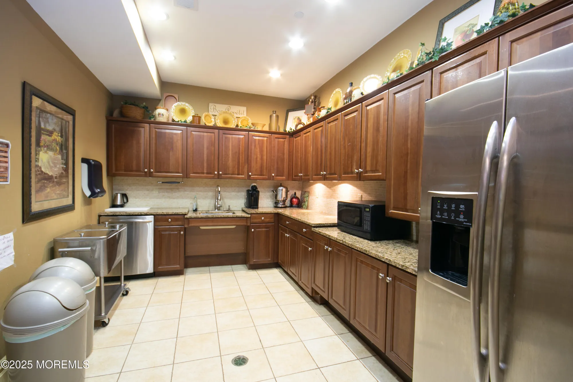 Property Slideshow image 26 of 33 | 540 cranbury rd 219, East Brunswick, NJ, 08816
