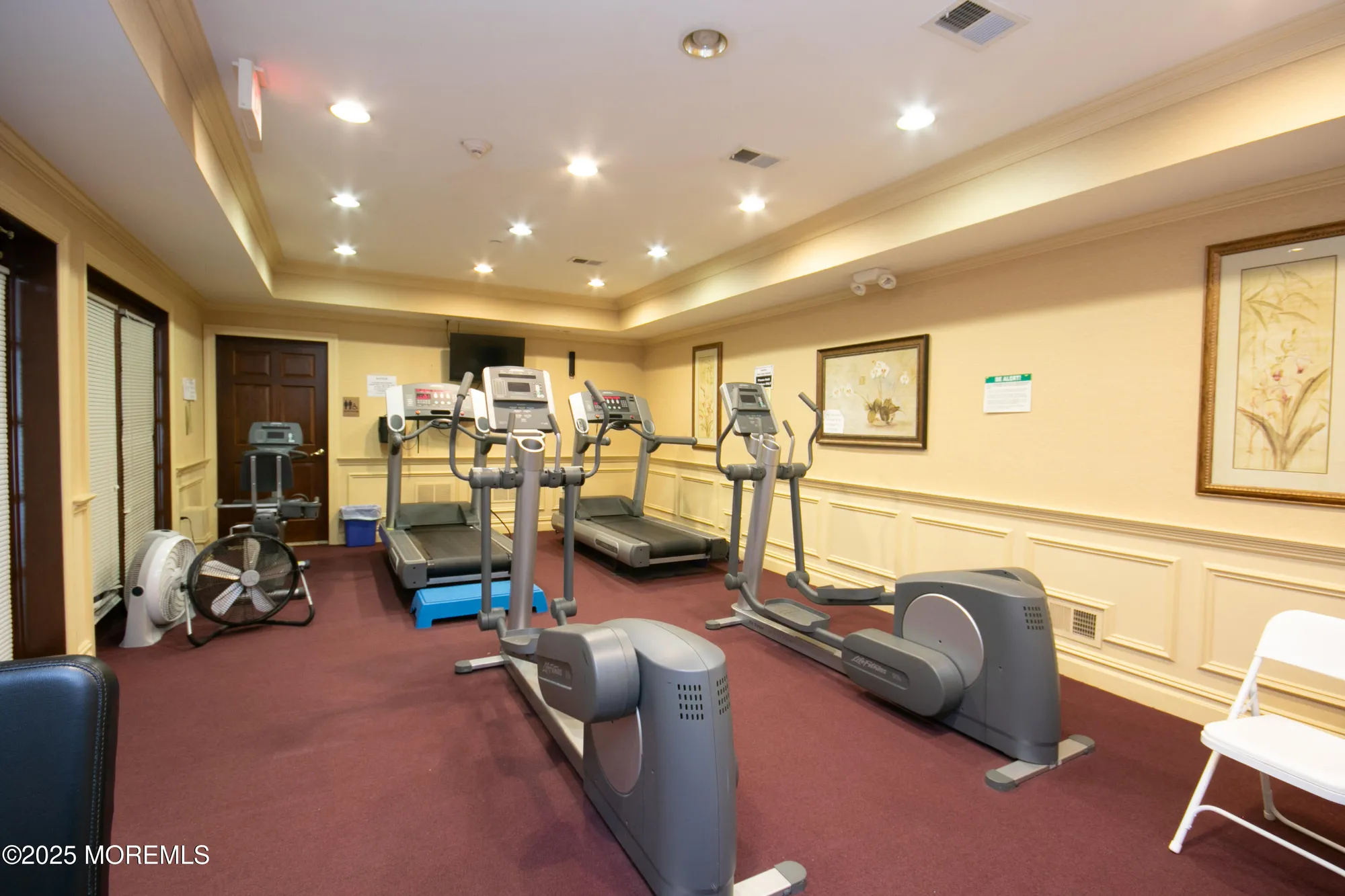 Property Slideshow image 24 of 33 | 540 cranbury rd 219, East Brunswick, NJ, 08816