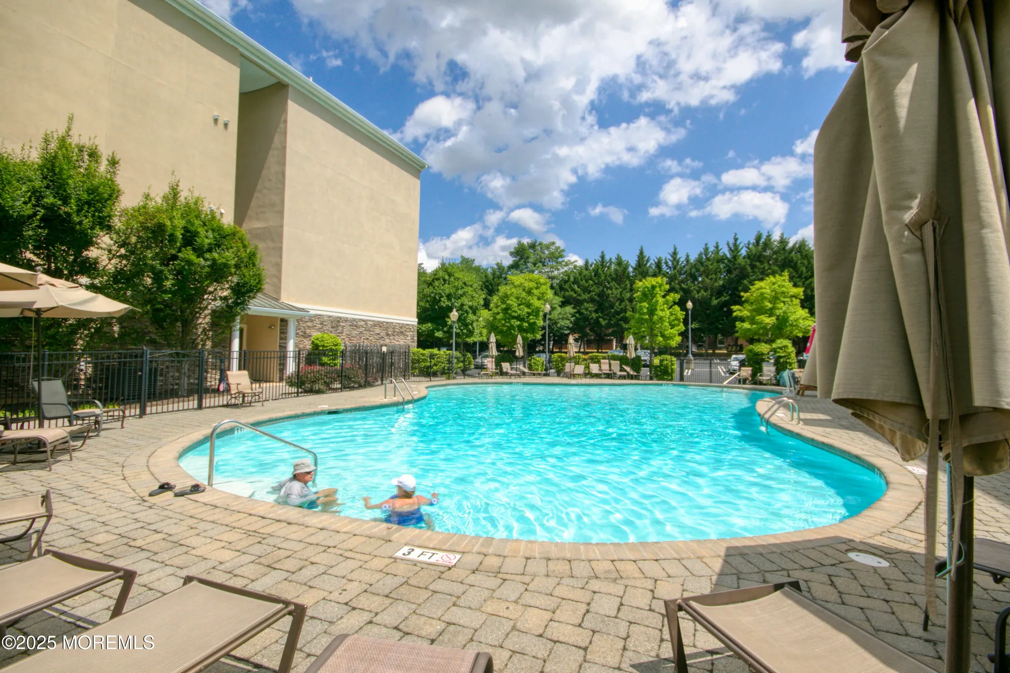 Property Slideshow image 29 of 33 | 540 cranbury rd 219, East Brunswick, NJ, 08816