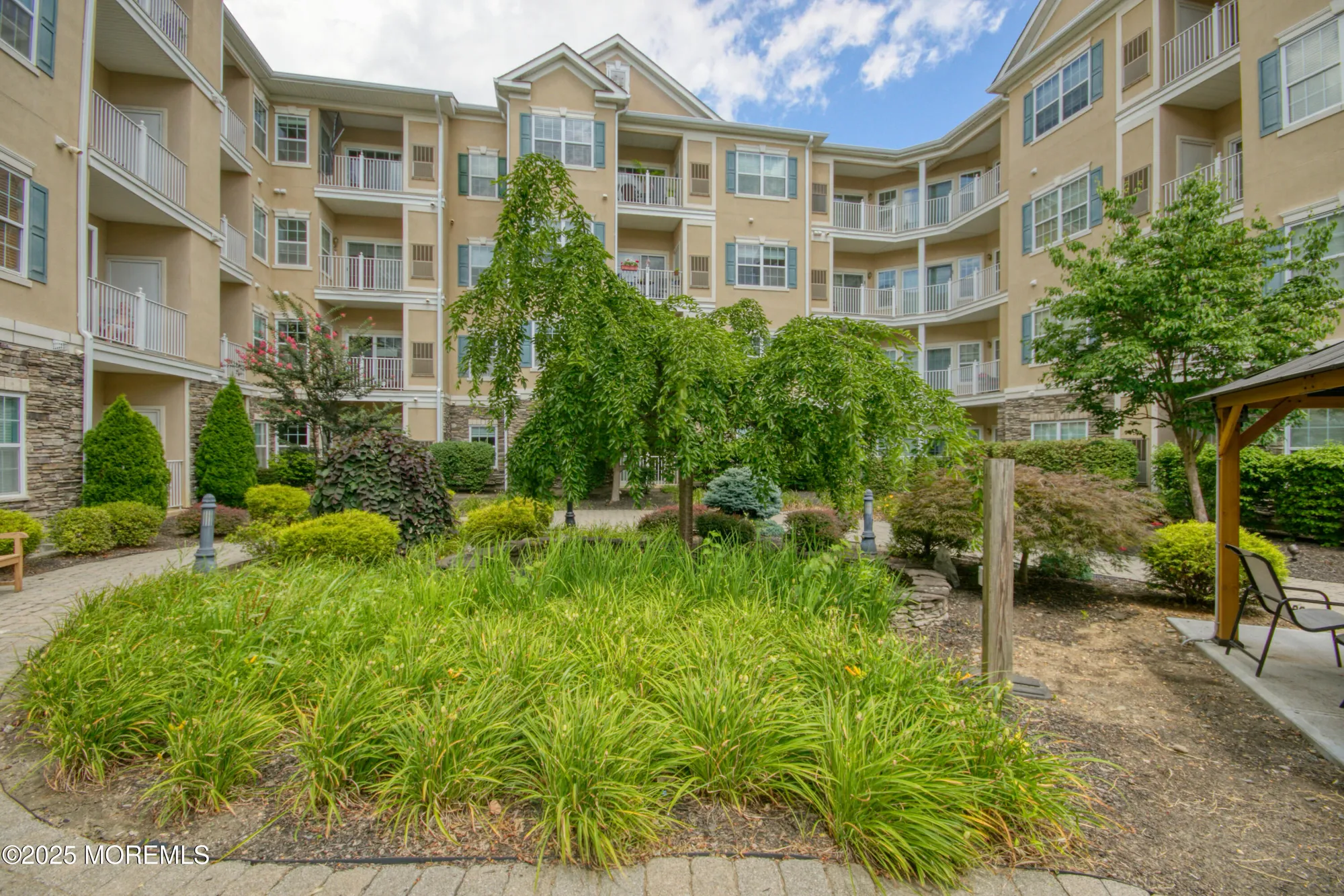 Property Slideshow image 32 of 33 | 540 cranbury rd 219, East Brunswick, NJ, 08816