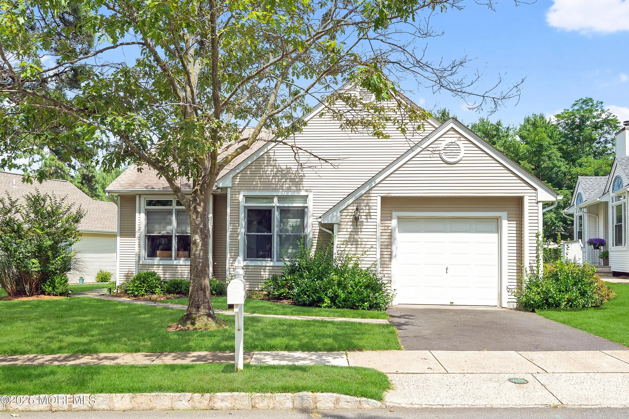 Property Slideshow image 1 of 48 | 12 springlawn dr, Lakewood, NJ, 08701